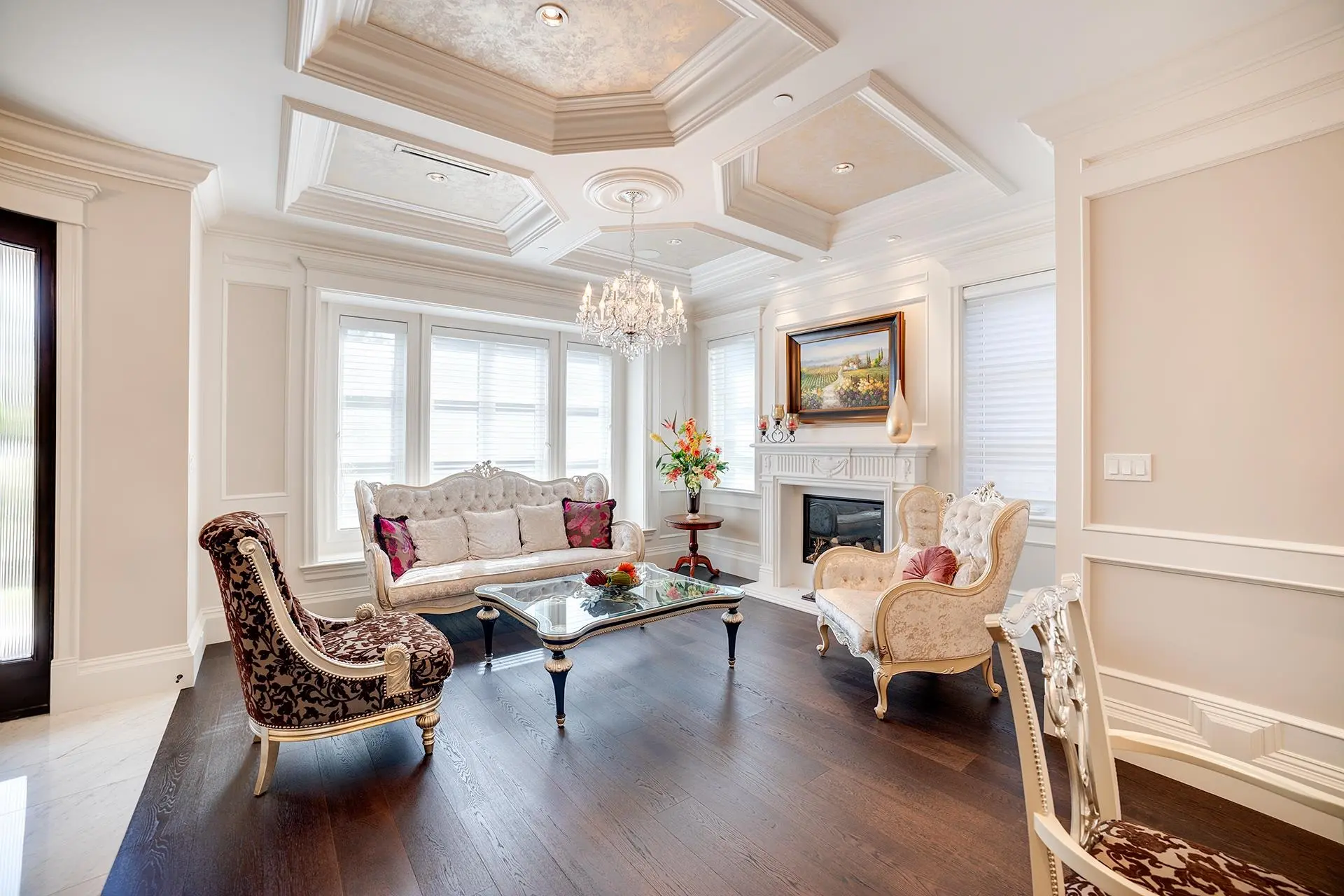 5989 Cartier Street - Image 4