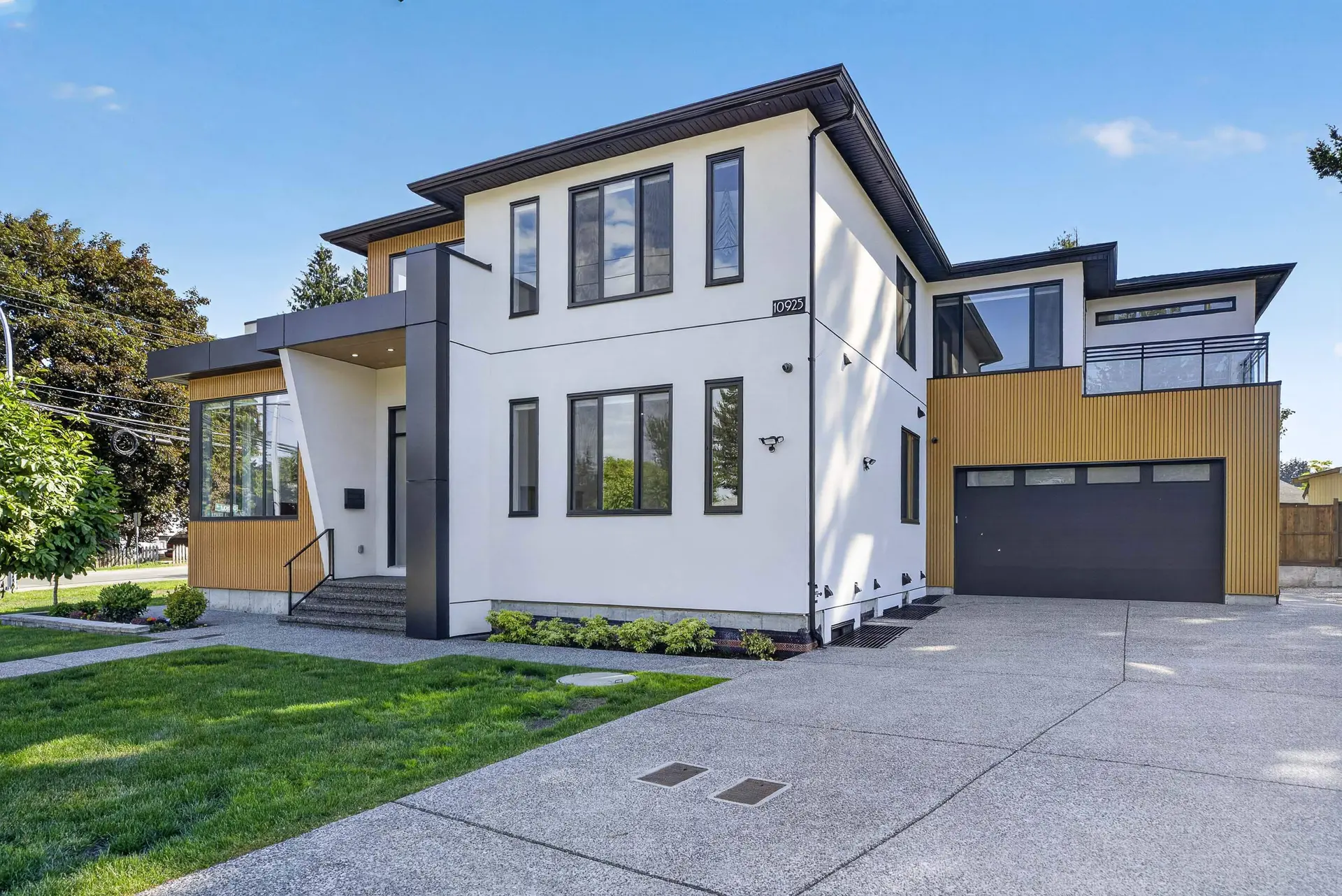 Property at 10925 Oriole Drive, Surrey, BC