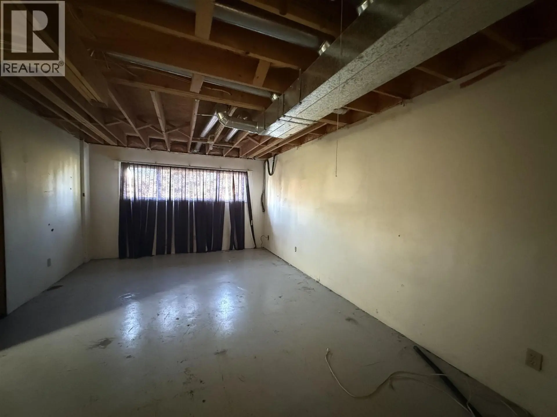 3677 FIRST AVENUE - Image 11
