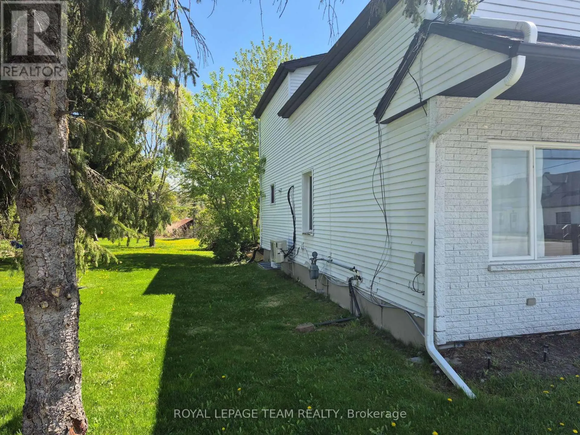 3267 YORKS CORNERS ROAD S - Image 3