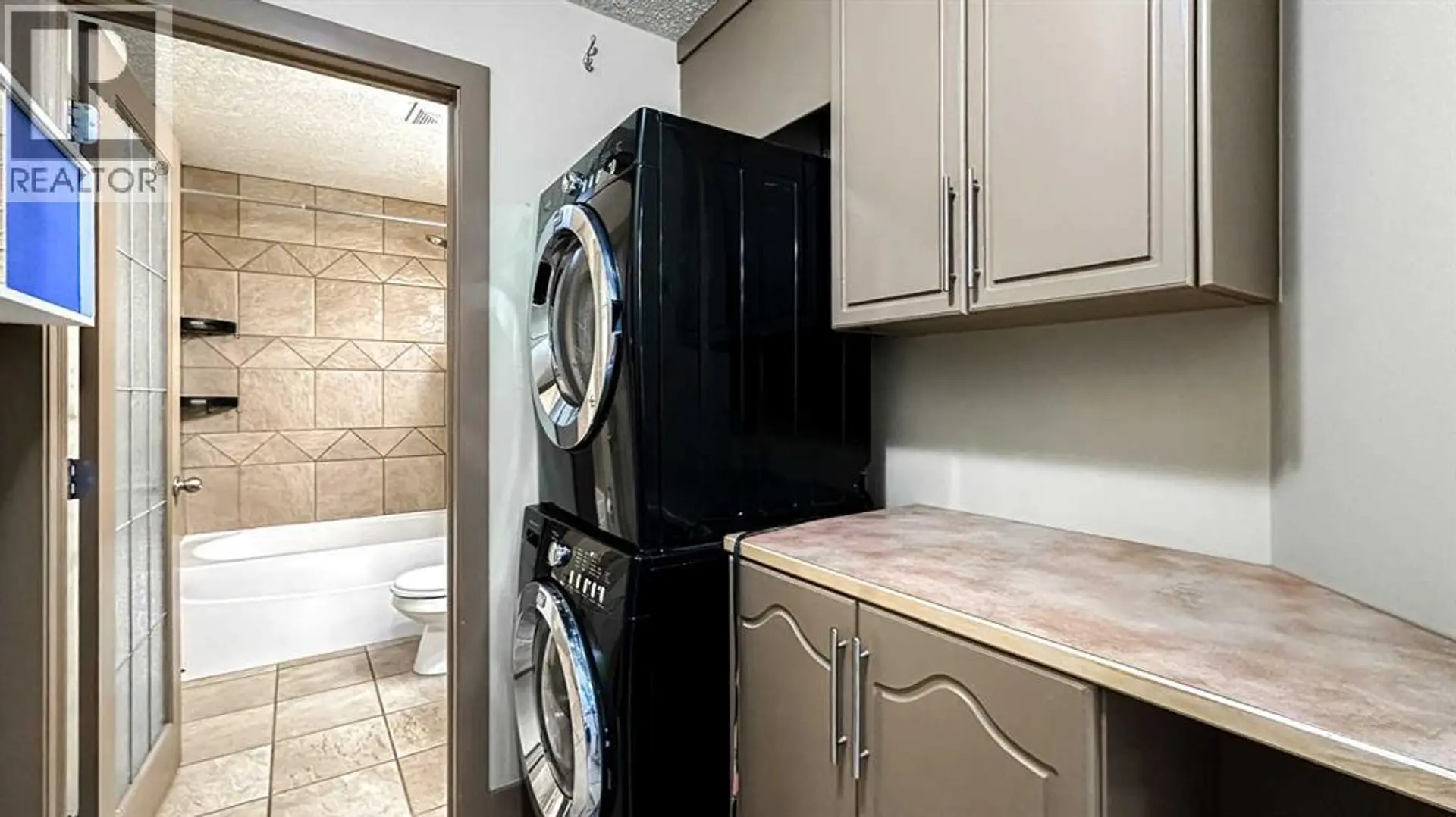 #402 717 4A Street NE - Image 16