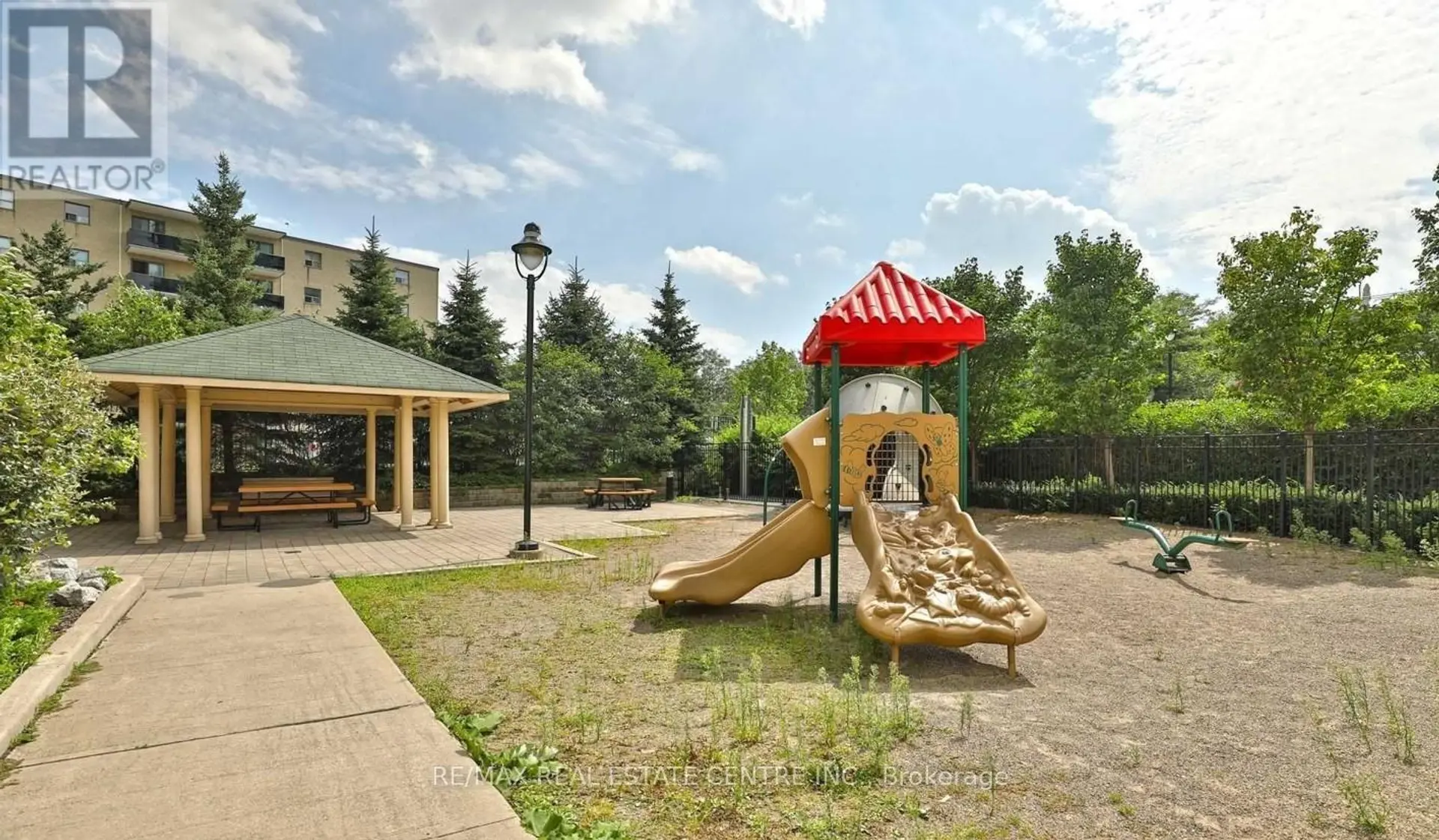 #1705 3515 KARIYA DR DRIVE - Image 15
