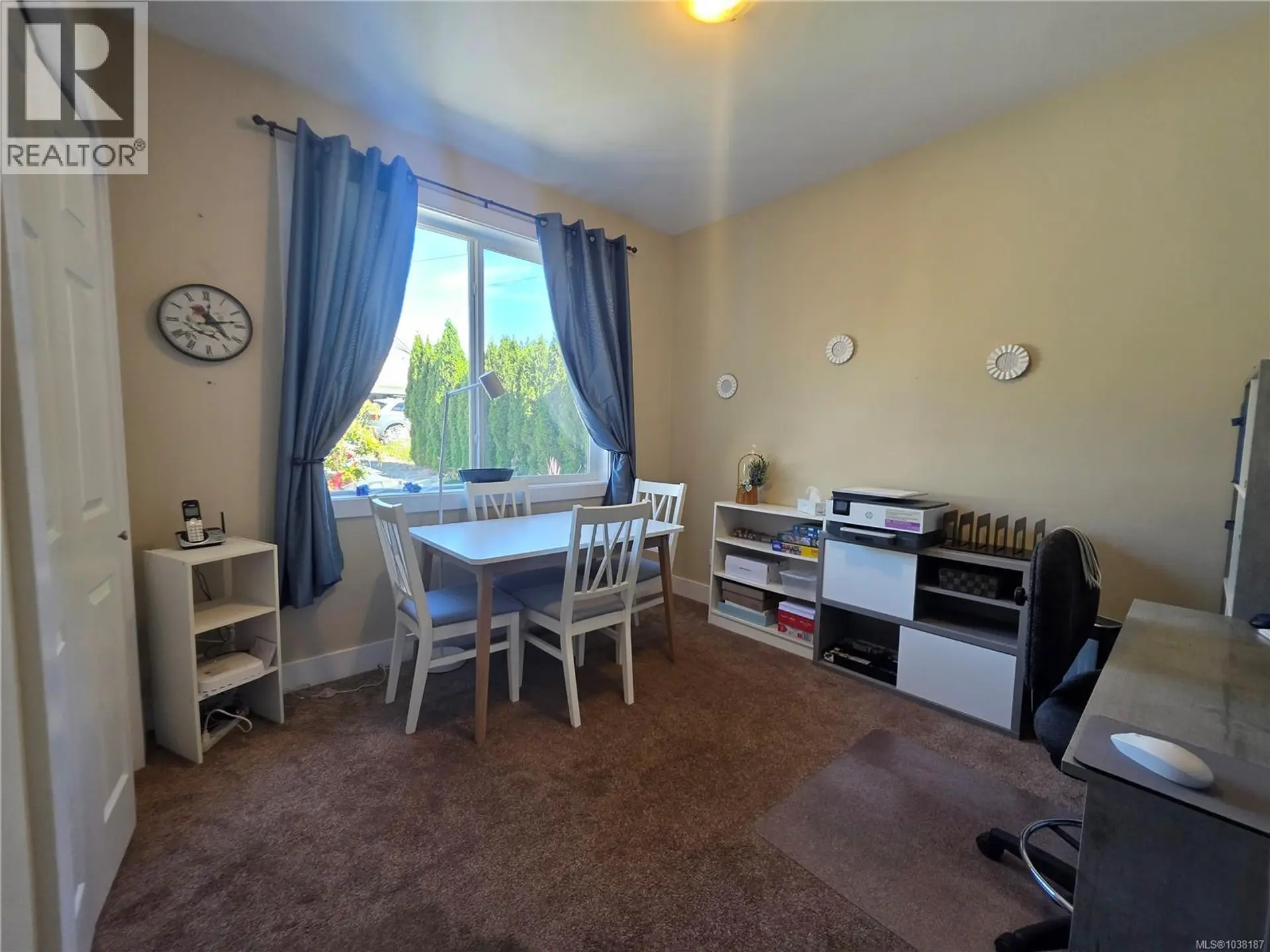 #1 3908 Marpole St - Image 11