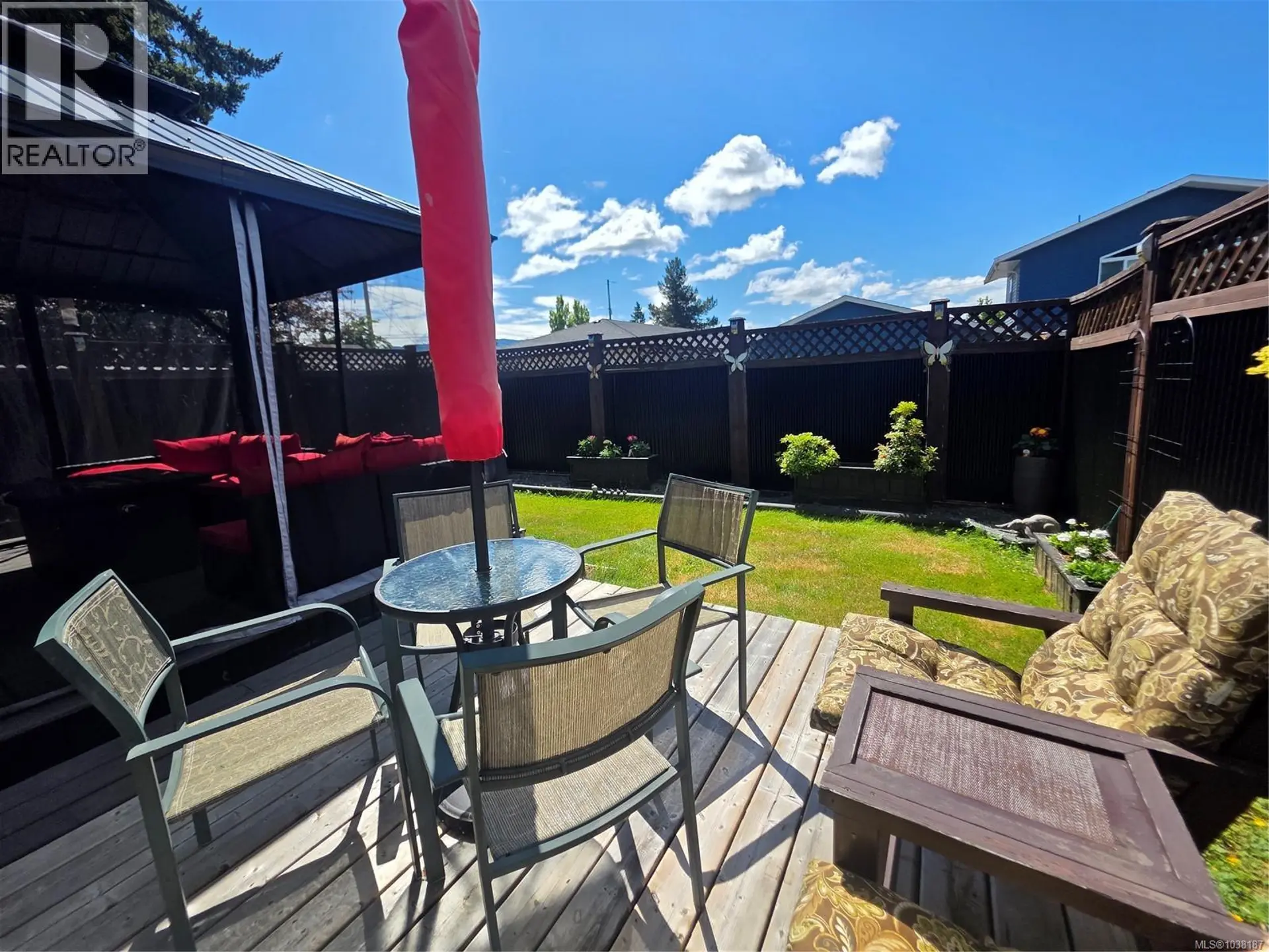 #1 3908 Marpole St - Image 15