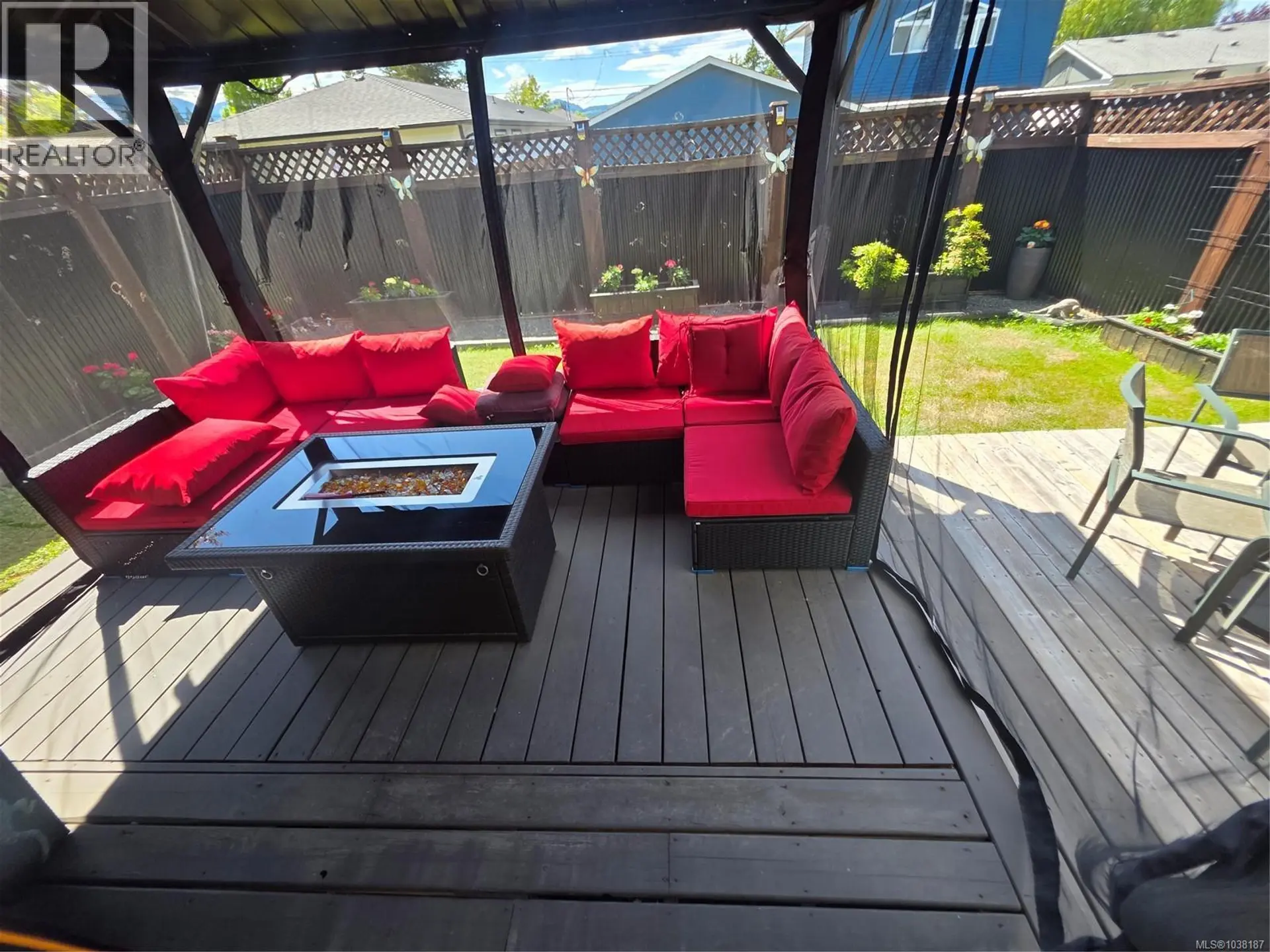 #1 3908 Marpole St - Image 18