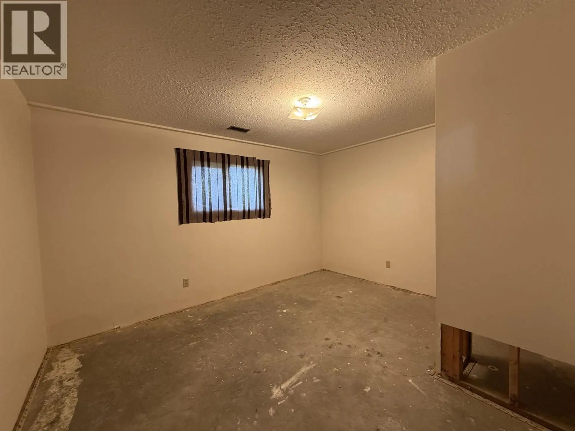 3687 FIRST AVENUE - Image 8
