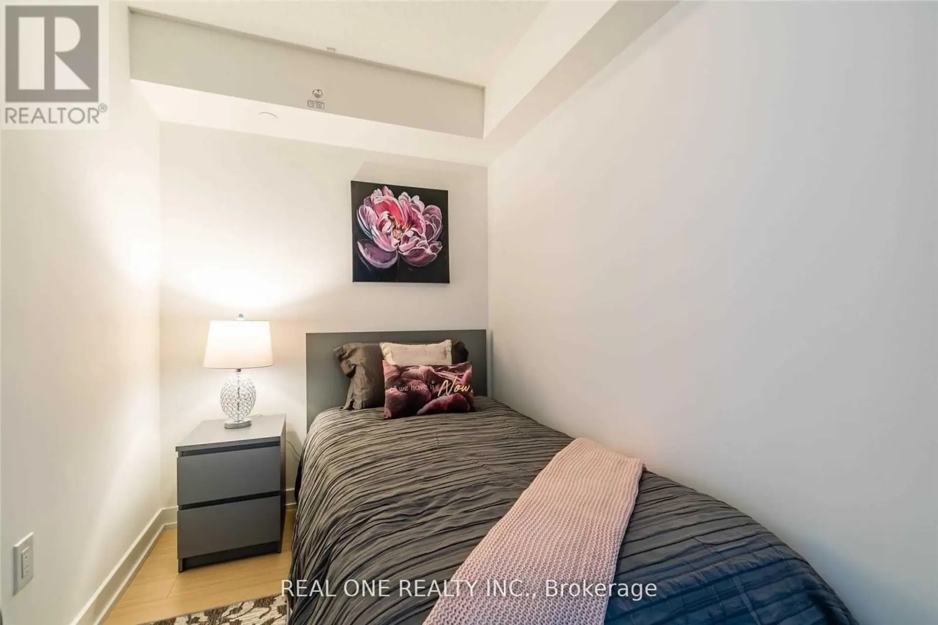#2203 75 QUEENS WHARF ROAD - Image 7