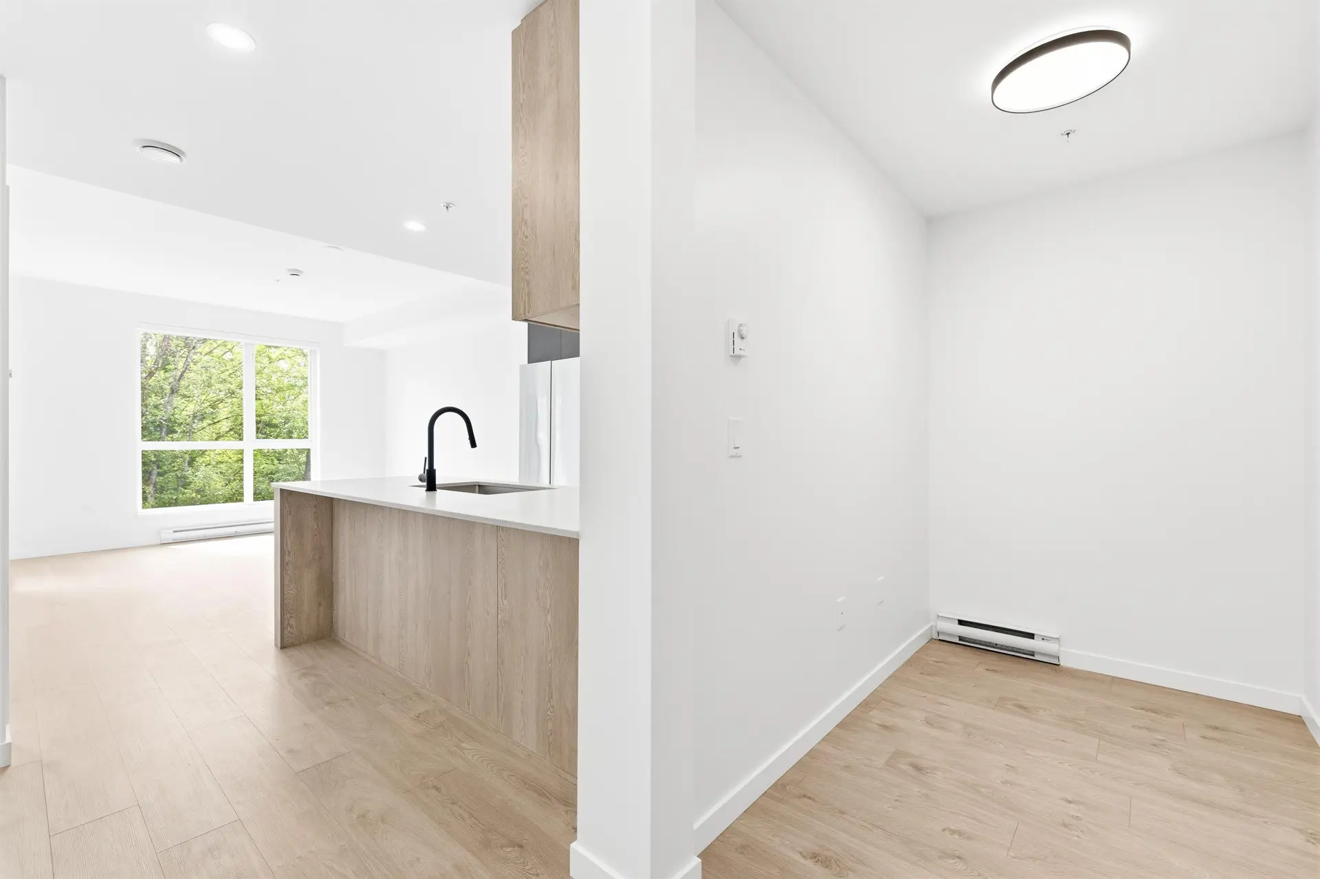 #505 19577 65b Avenue - Image 10