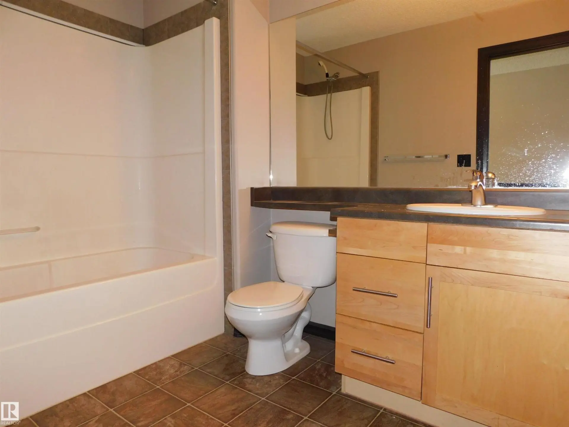 1239 MCKINNEY CT NW - Image 10