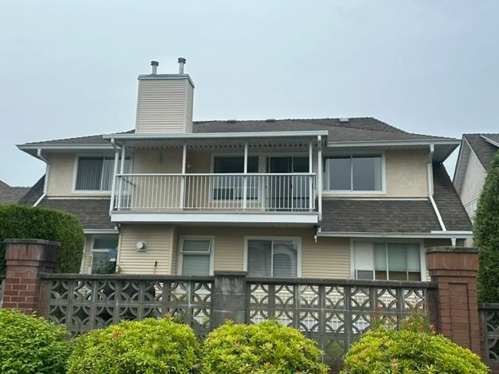 #12 2475 Emerson Street - Image 2