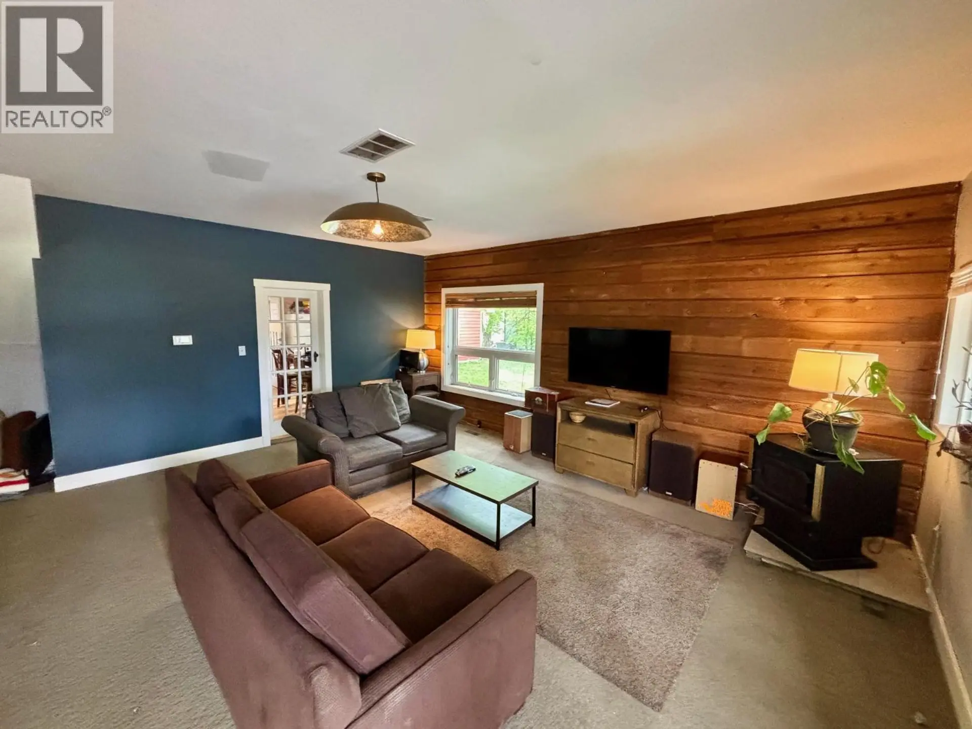408 Third Street W - Image 4