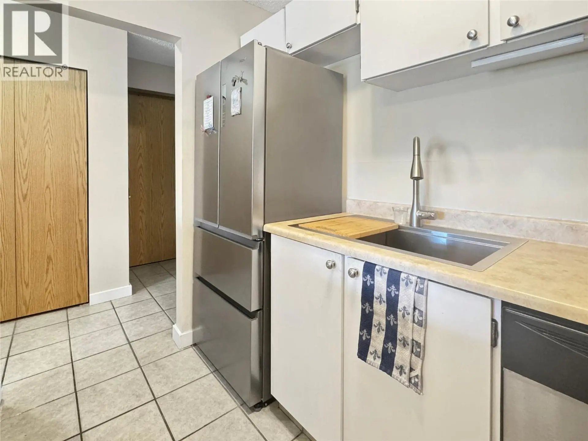 #206B 2321 12TH Street N - Image 4