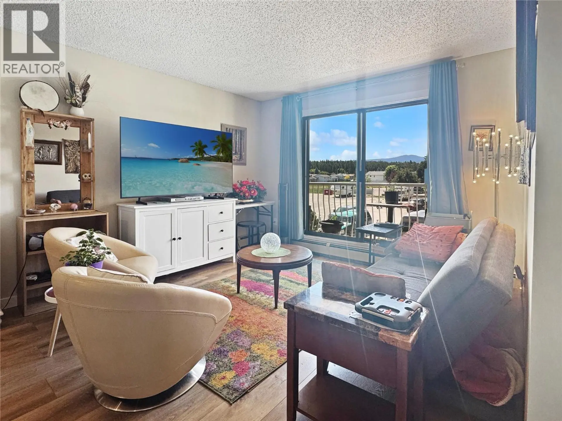 #206B 2321 12TH Street N - Image 16