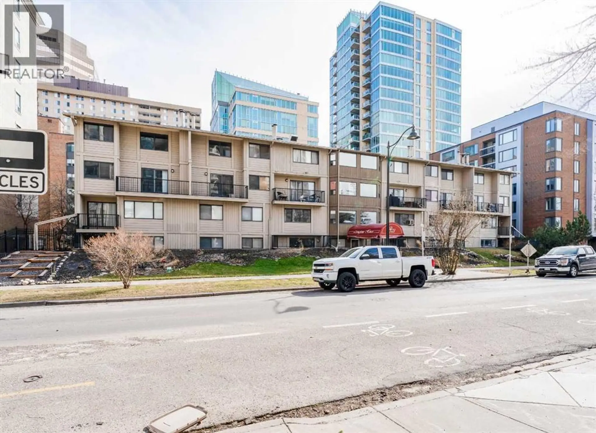 #31 821 3 Avenue SW - Image 1