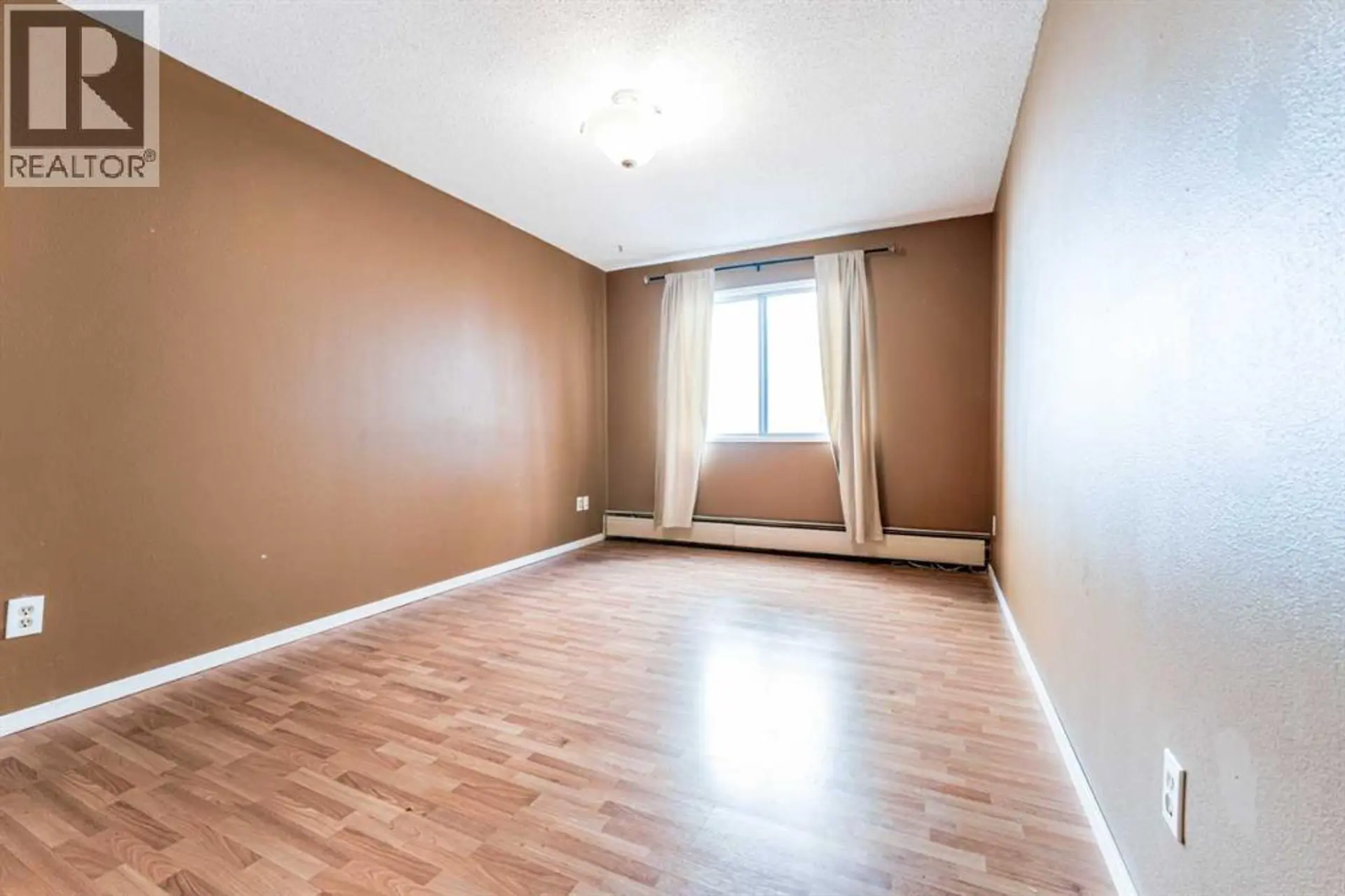 #31 821 3 Avenue SW - Image 9