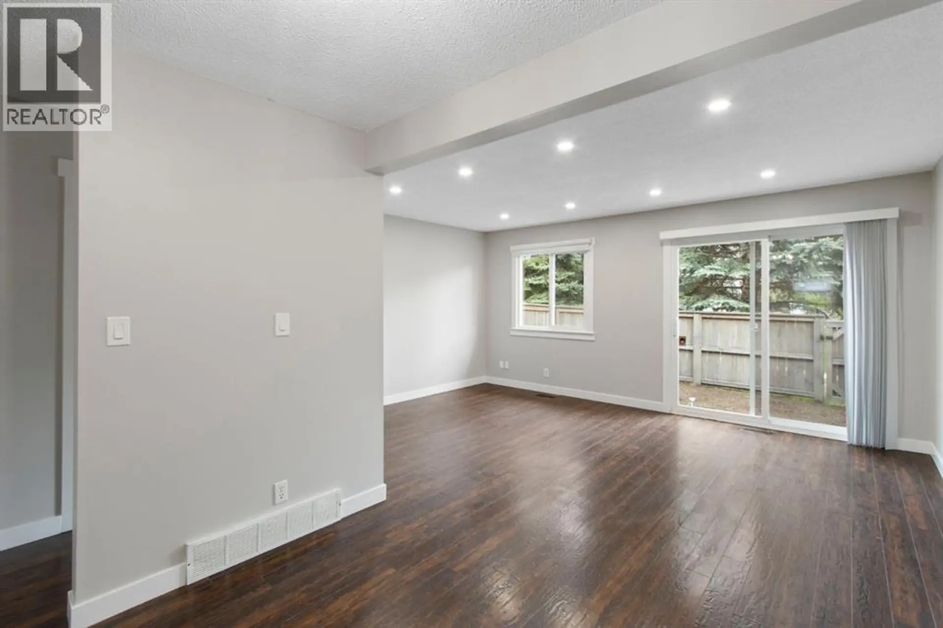 #36 219 90 Avenue SE - Image 7