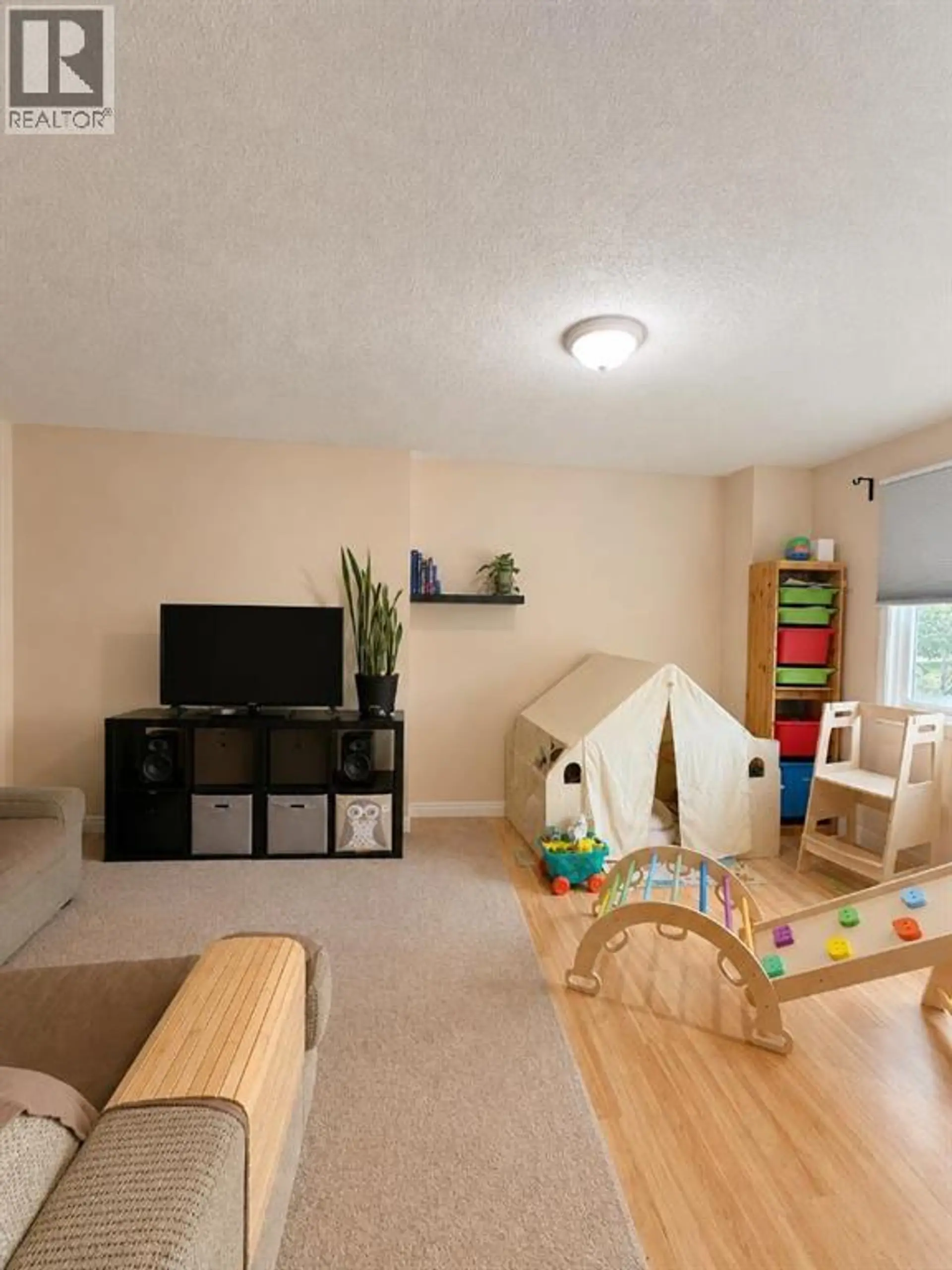 #29 4936 Dalton Drive NW - Image 2