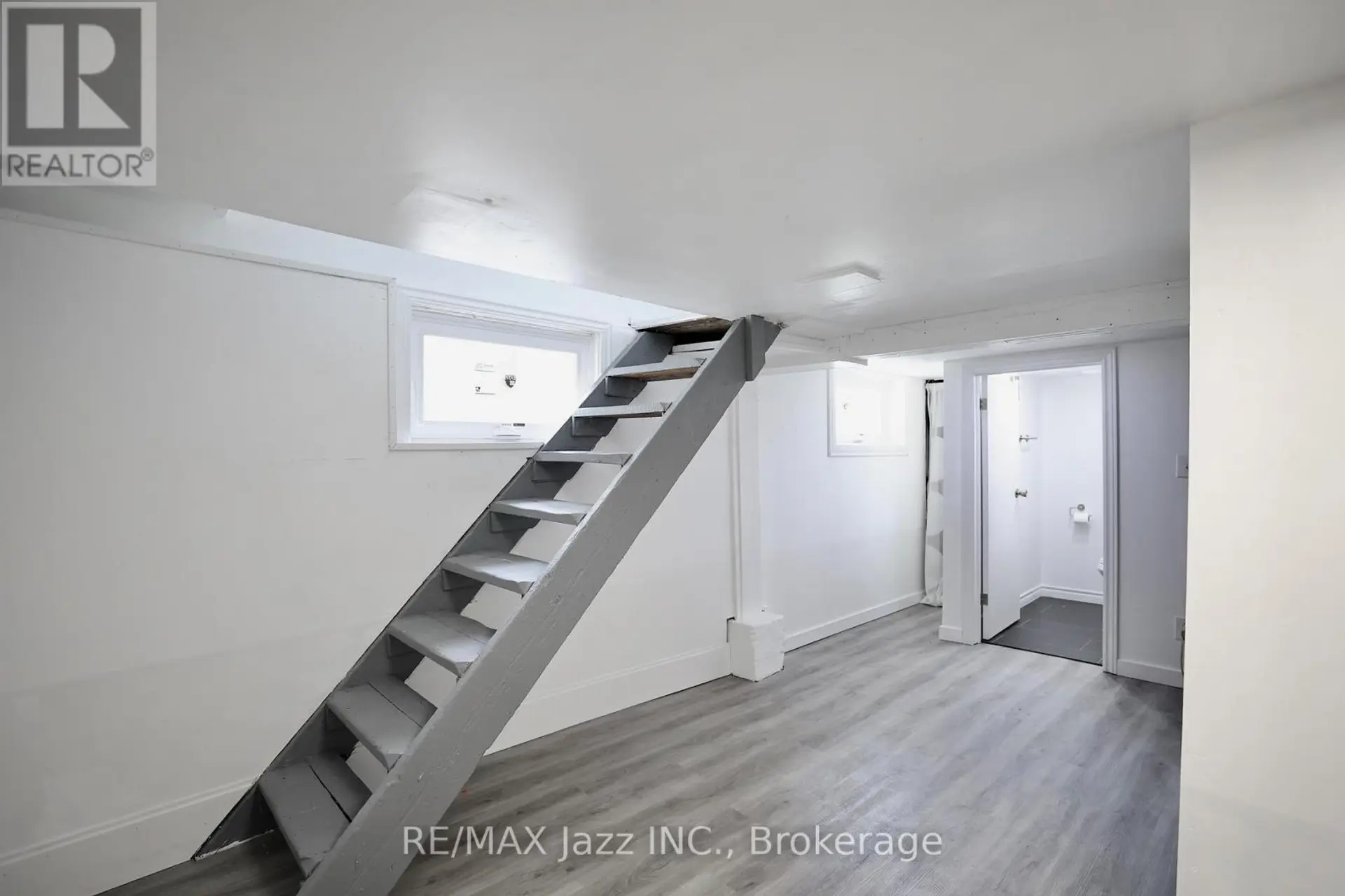 368 BUENA VISTA AVENUE - Image 11