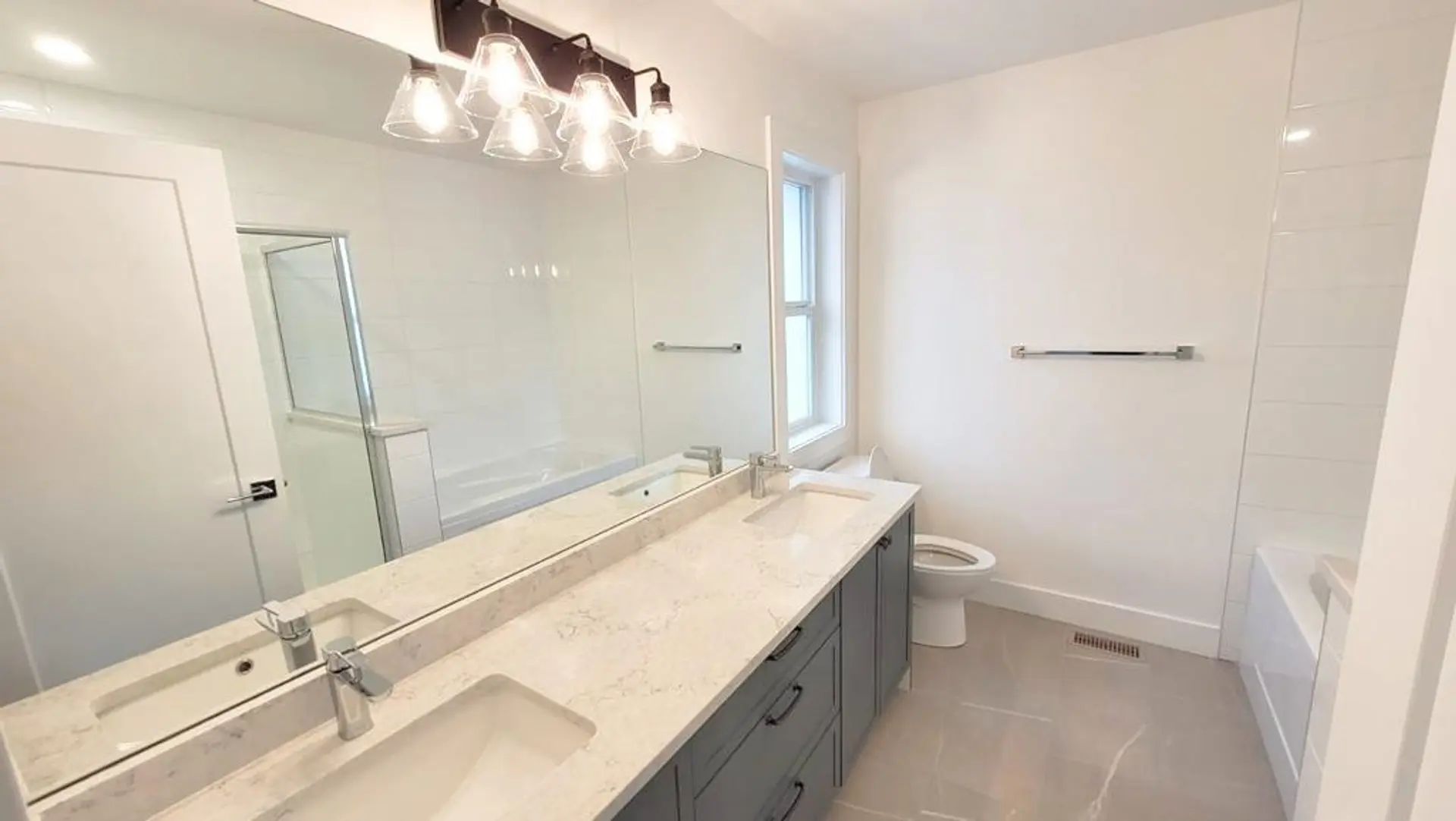 #32 14355 62 Avenue - Image 12