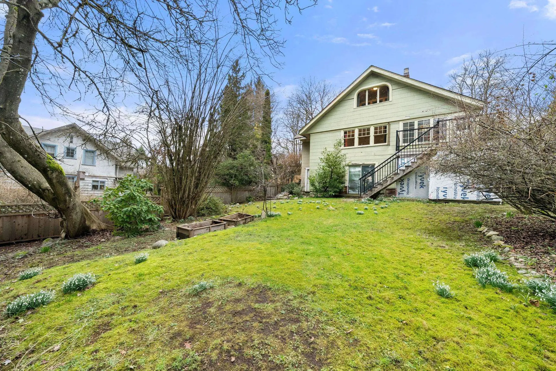 Property at 163 E Kings Road, North Vancouver, BC