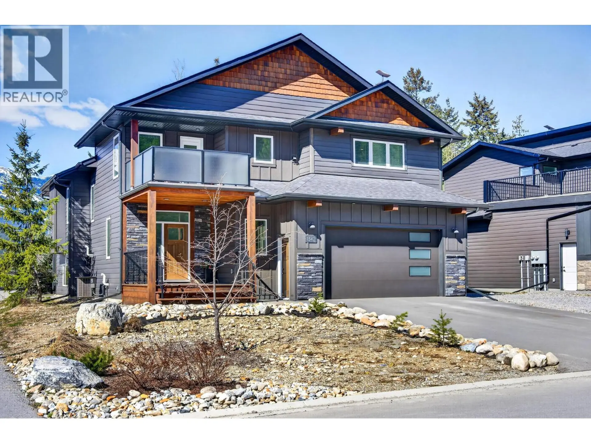 Property at 1542 Cedar Street, Golden, BC