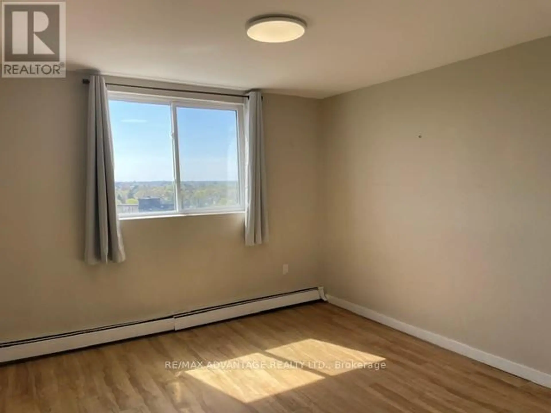 #1103 563 MORNINGTON AVENUE - Image 5