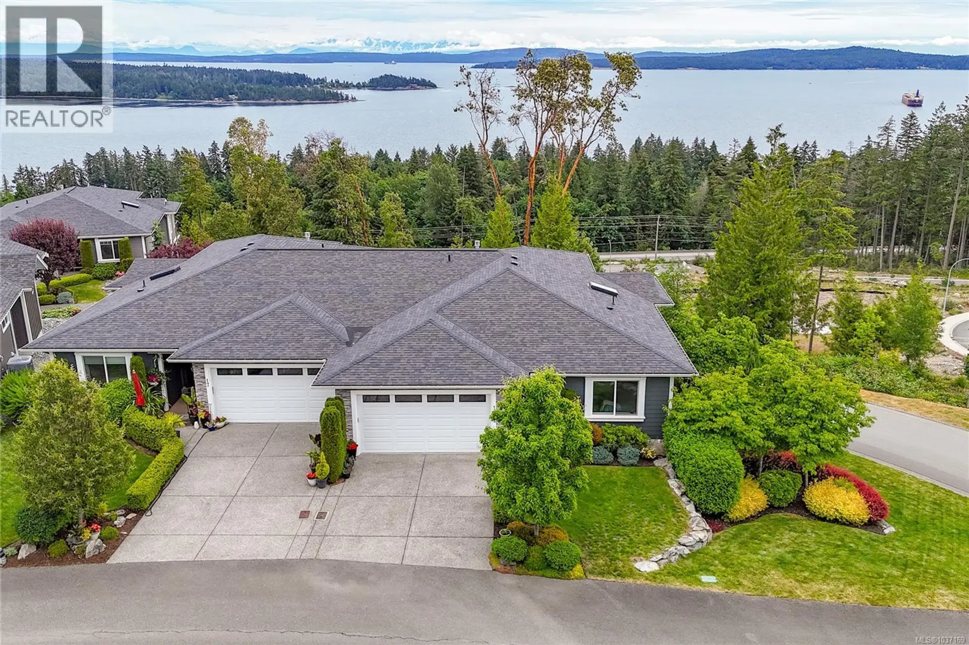 Property at #16 626 Farrell Rd, Ladysmith, BC