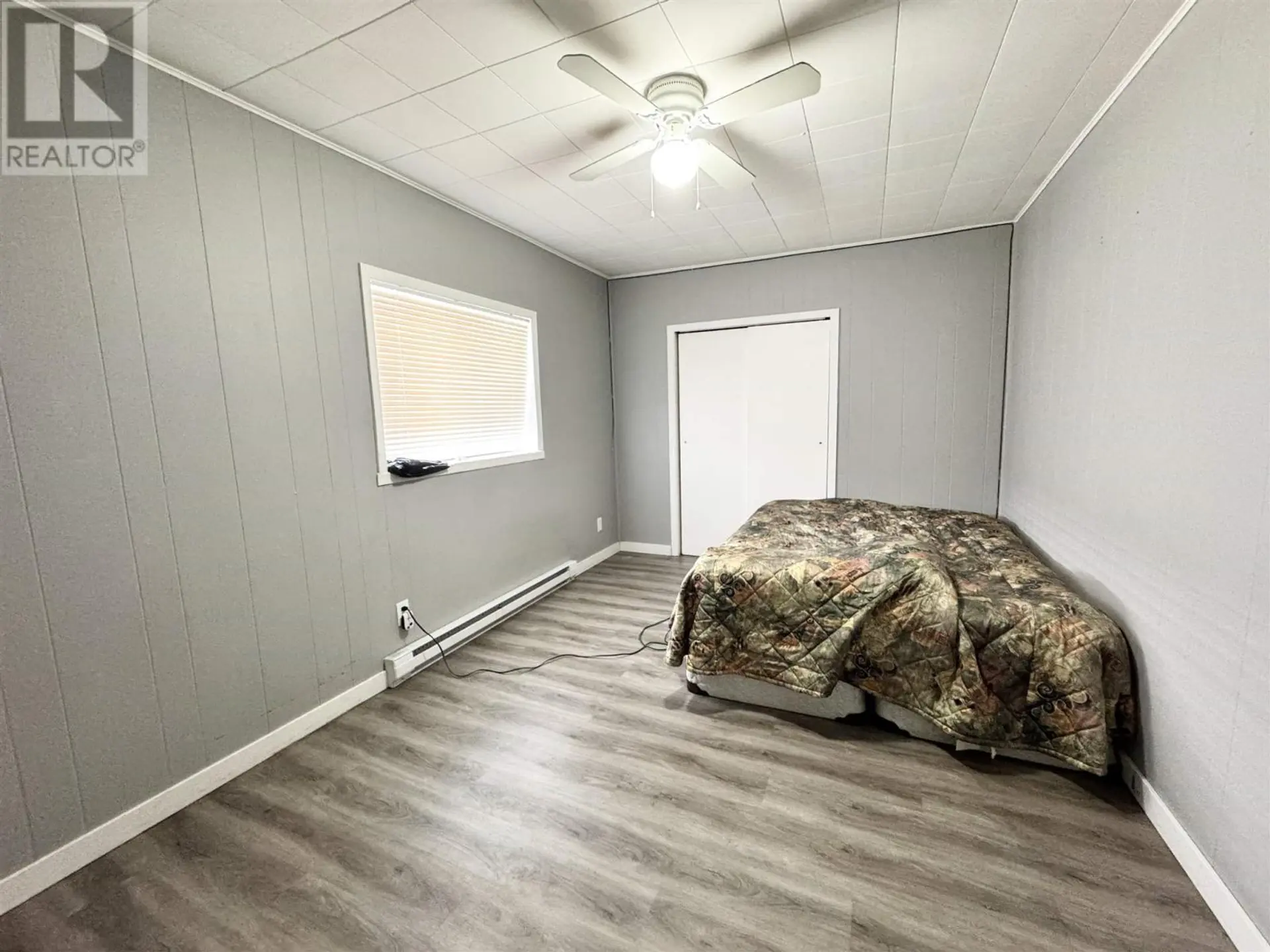 26 Connaught ST - Image 11