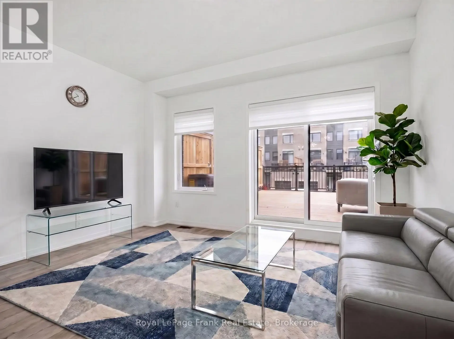 36 BATESON STREET - Image 4