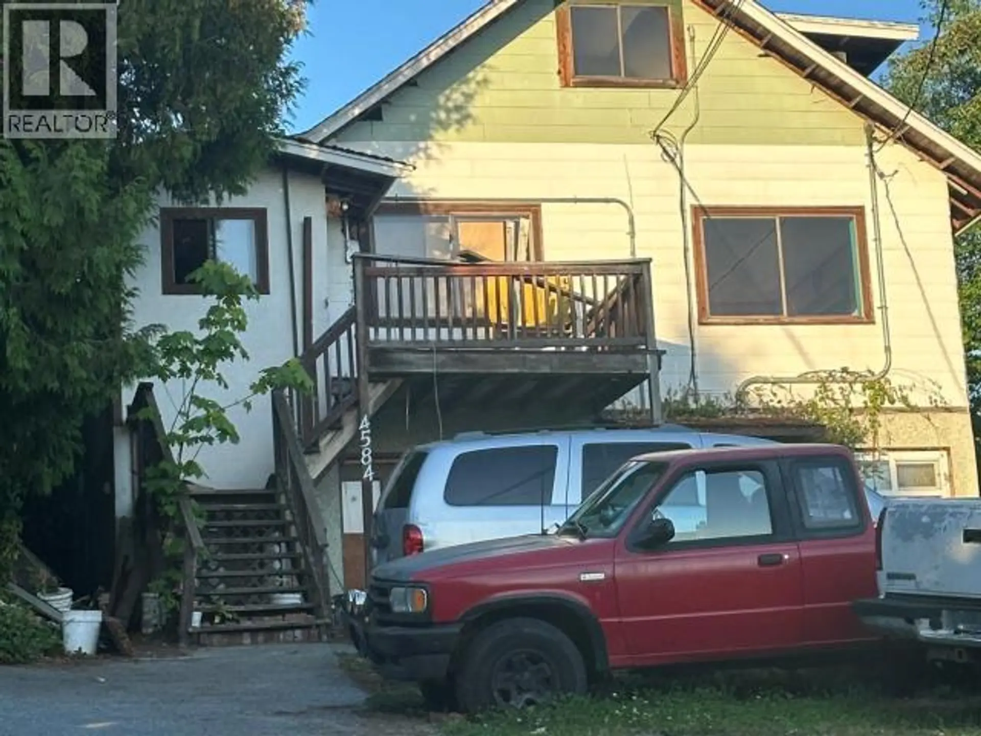Property at 4584 MARINE AVE, Powell River, BC