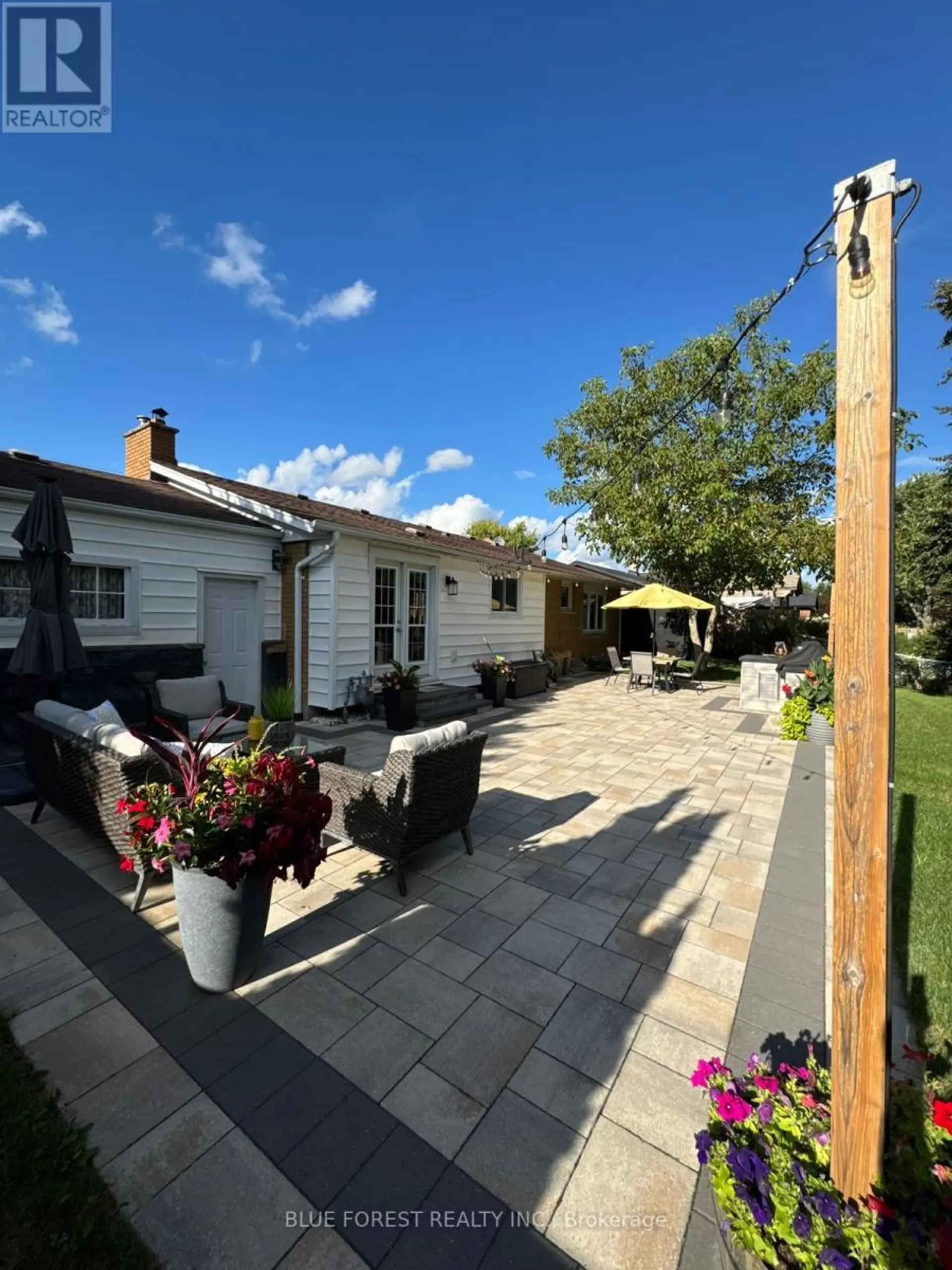 15 SOUTHLAND DRIVE - Image 15