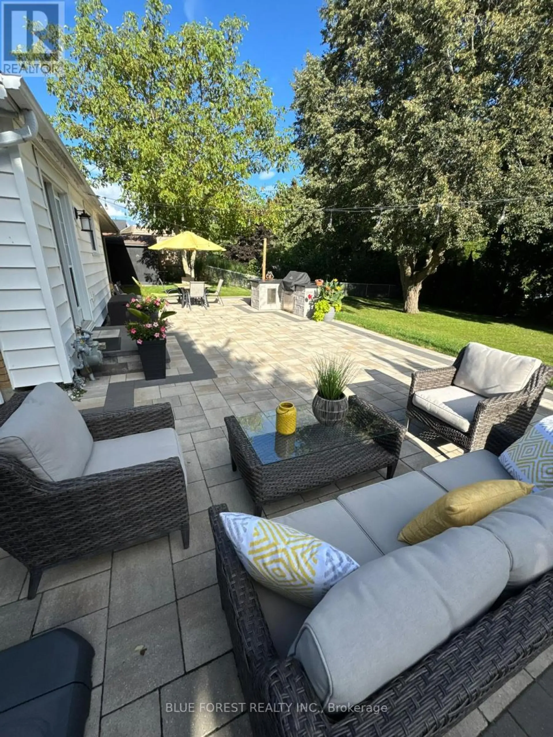 15 SOUTHLAND DRIVE - Image 16