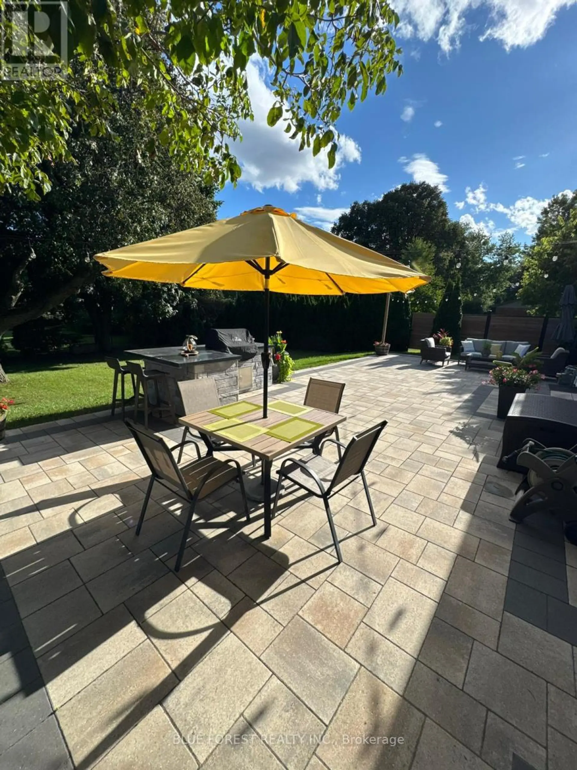 15 SOUTHLAND DRIVE - Image 18