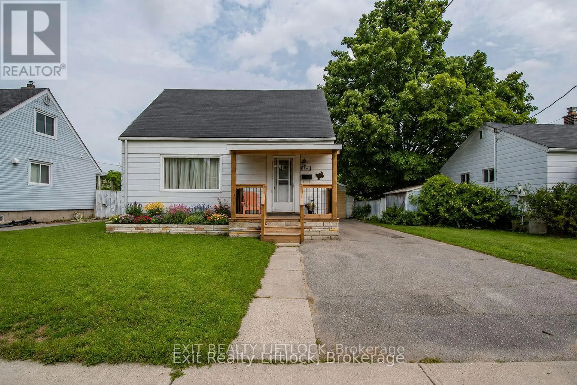 644 HAWLEY STREET - Image 11