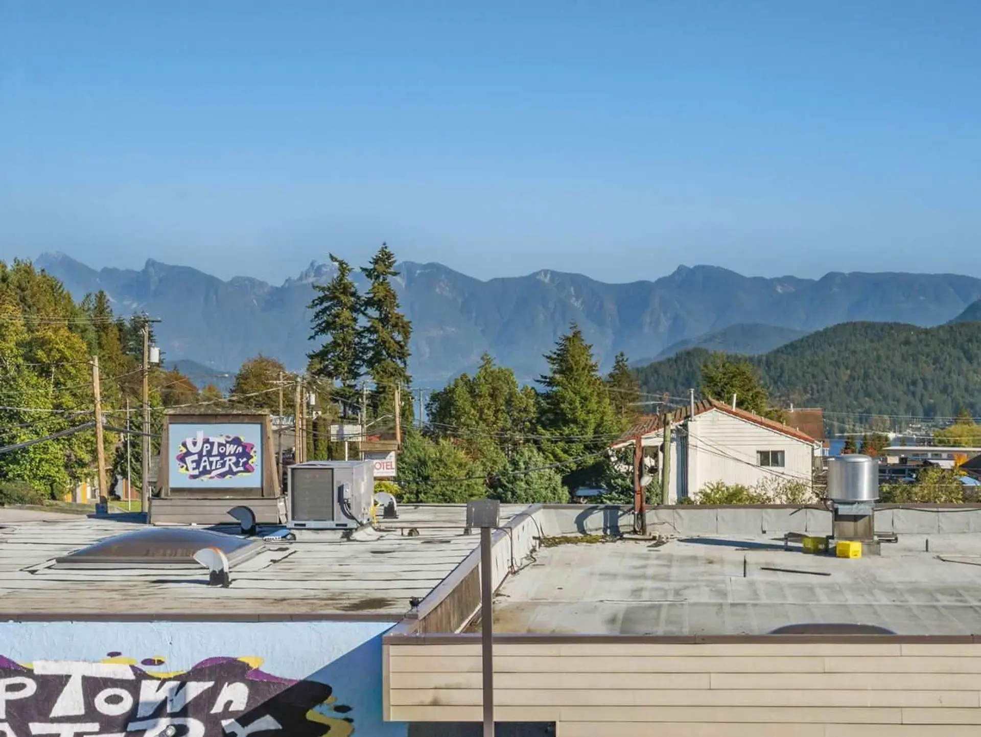#205 875 Gibsons Way - Image 17
