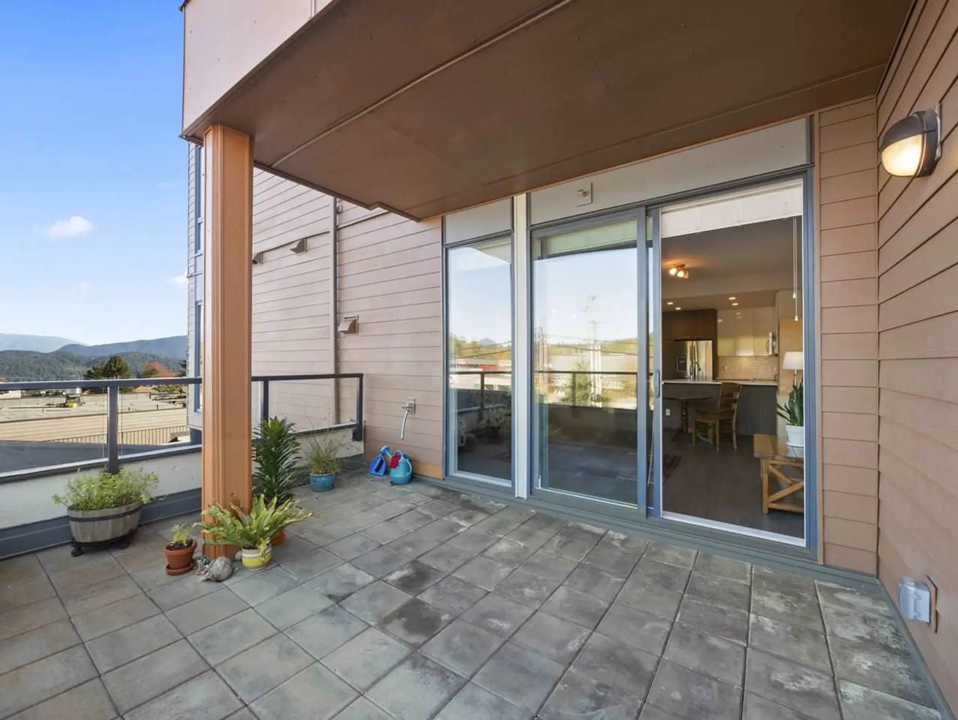 #205 875 Gibsons Way - Image 18