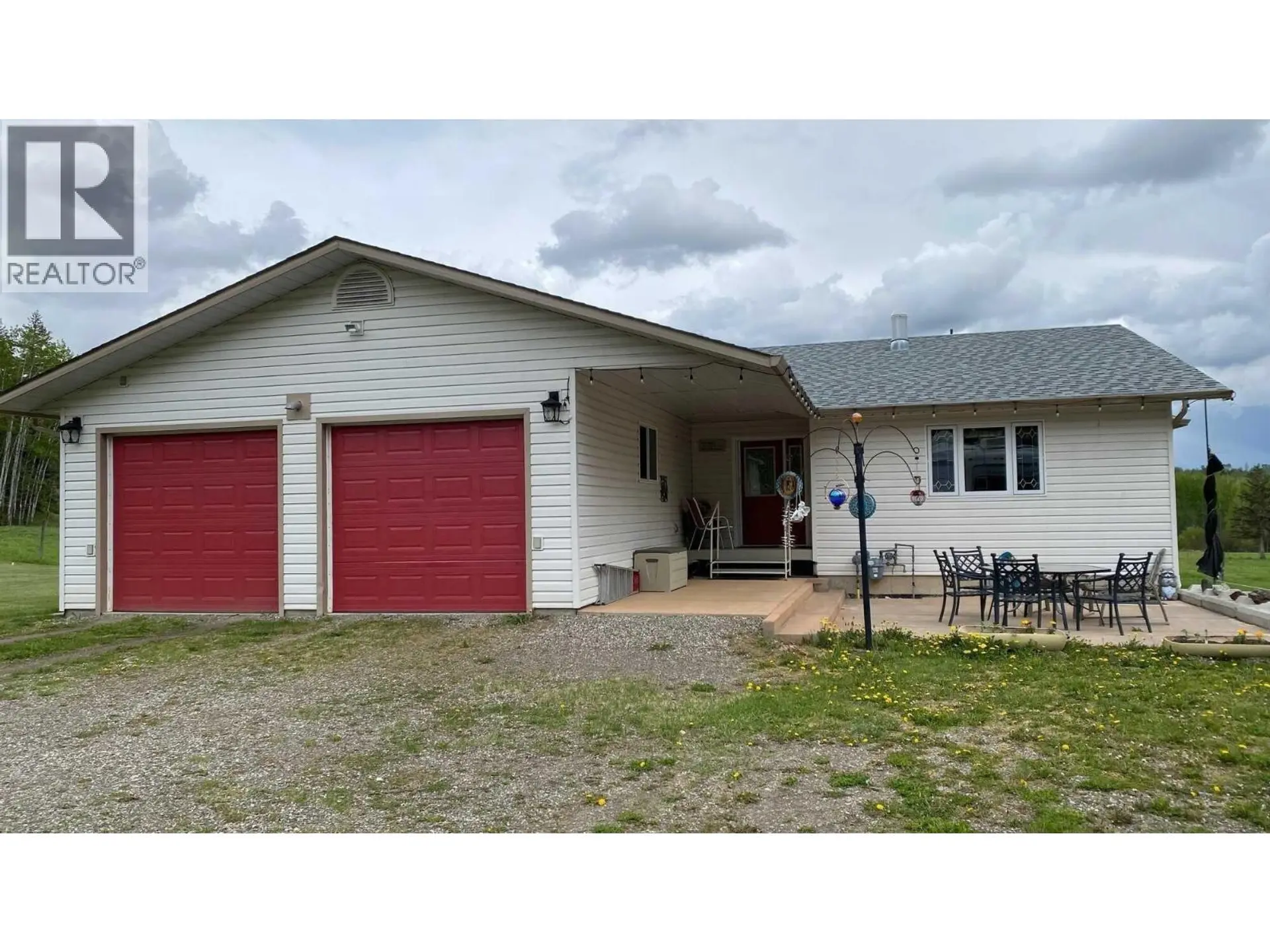 444 CAMERON ROAD - Image 2