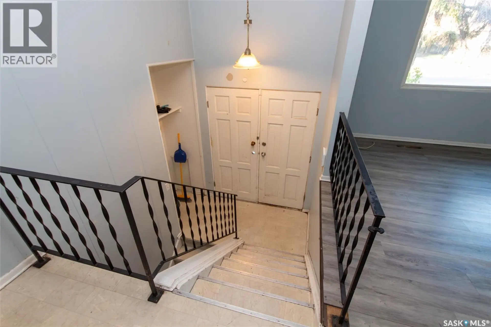 9704 97th DRIVE - Image 3