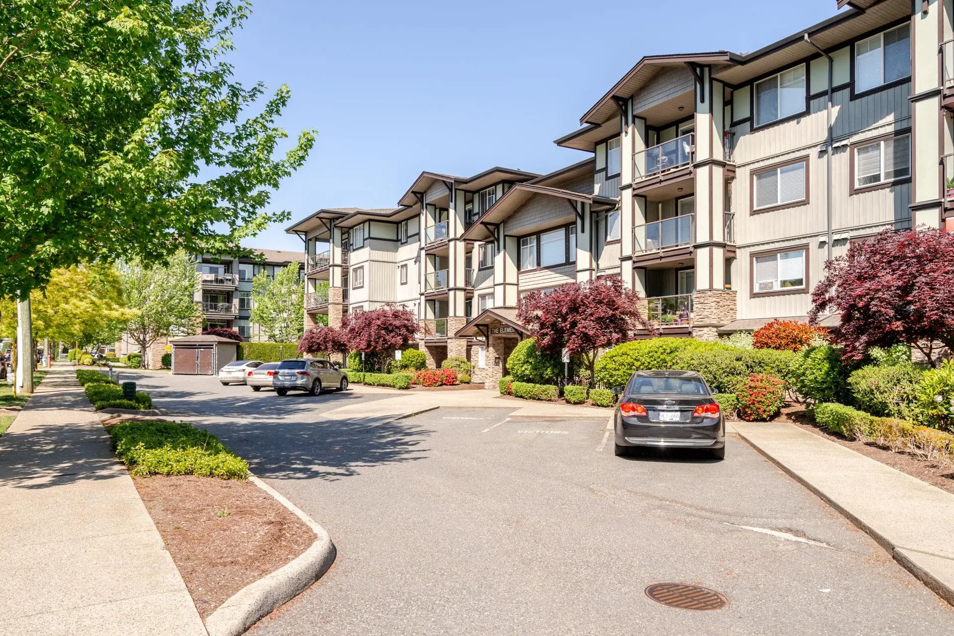 Property at #305 2038 Sandalwood Crescent, Abbotsford, BC