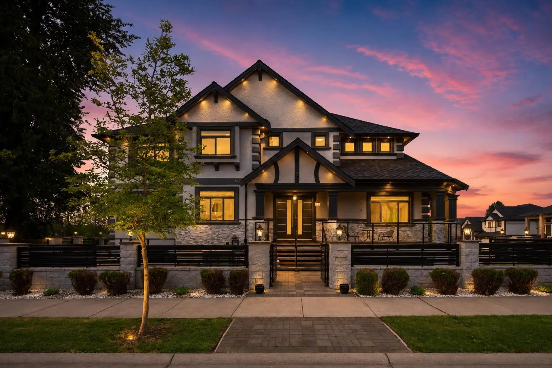 Property at 3439 Hill Park Place, Abbotsford, BC