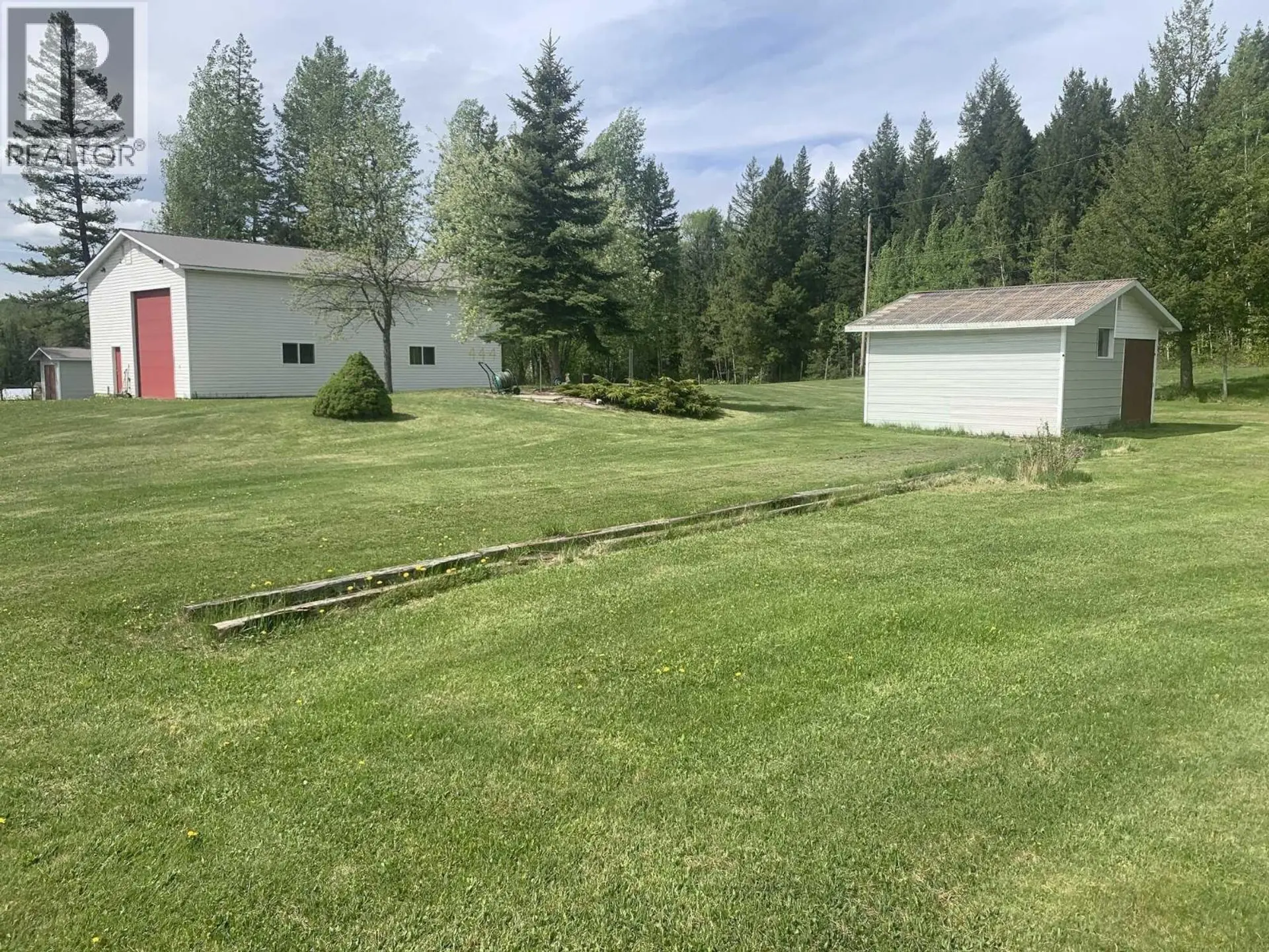 444 CAMERON ROAD - Image 3