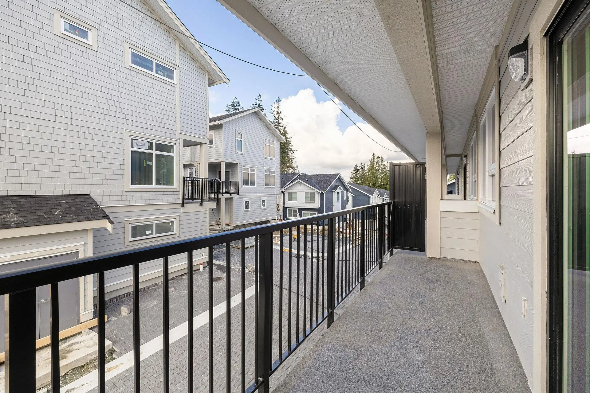 #9 14391 61a Avenue - Image 12
