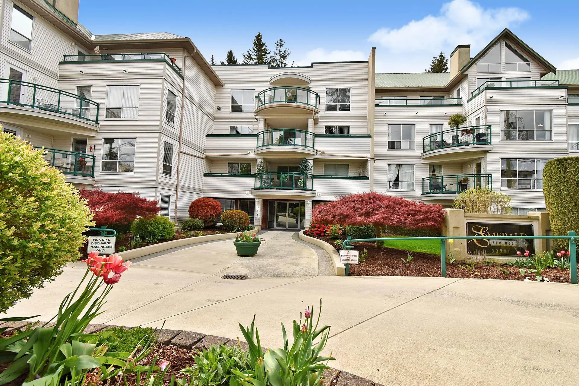 Property at #217 33280 Bourquin Crescent, Abbotsford, BC
