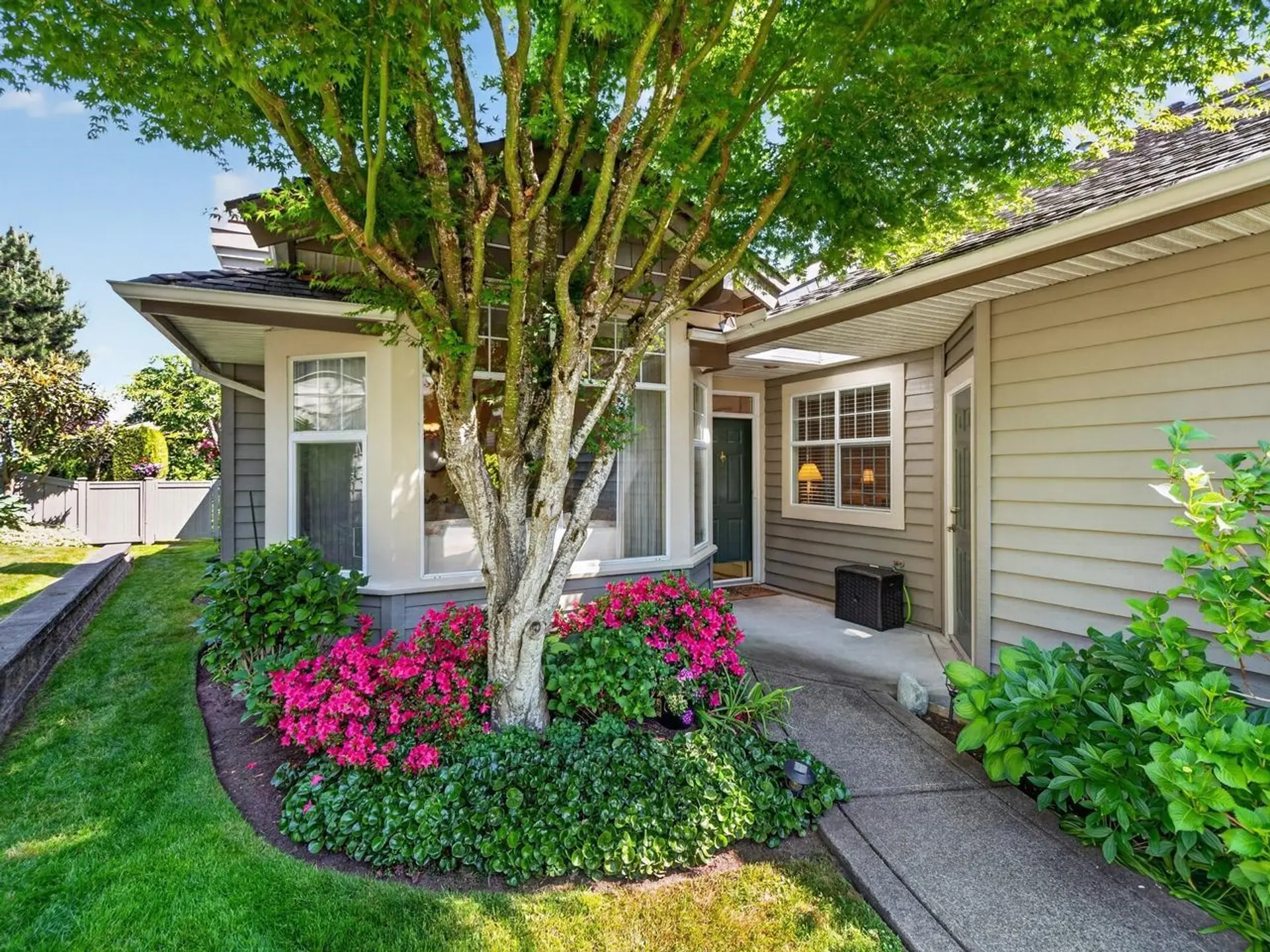 Property at #7 15020 27a Avenue, Surrey, BC