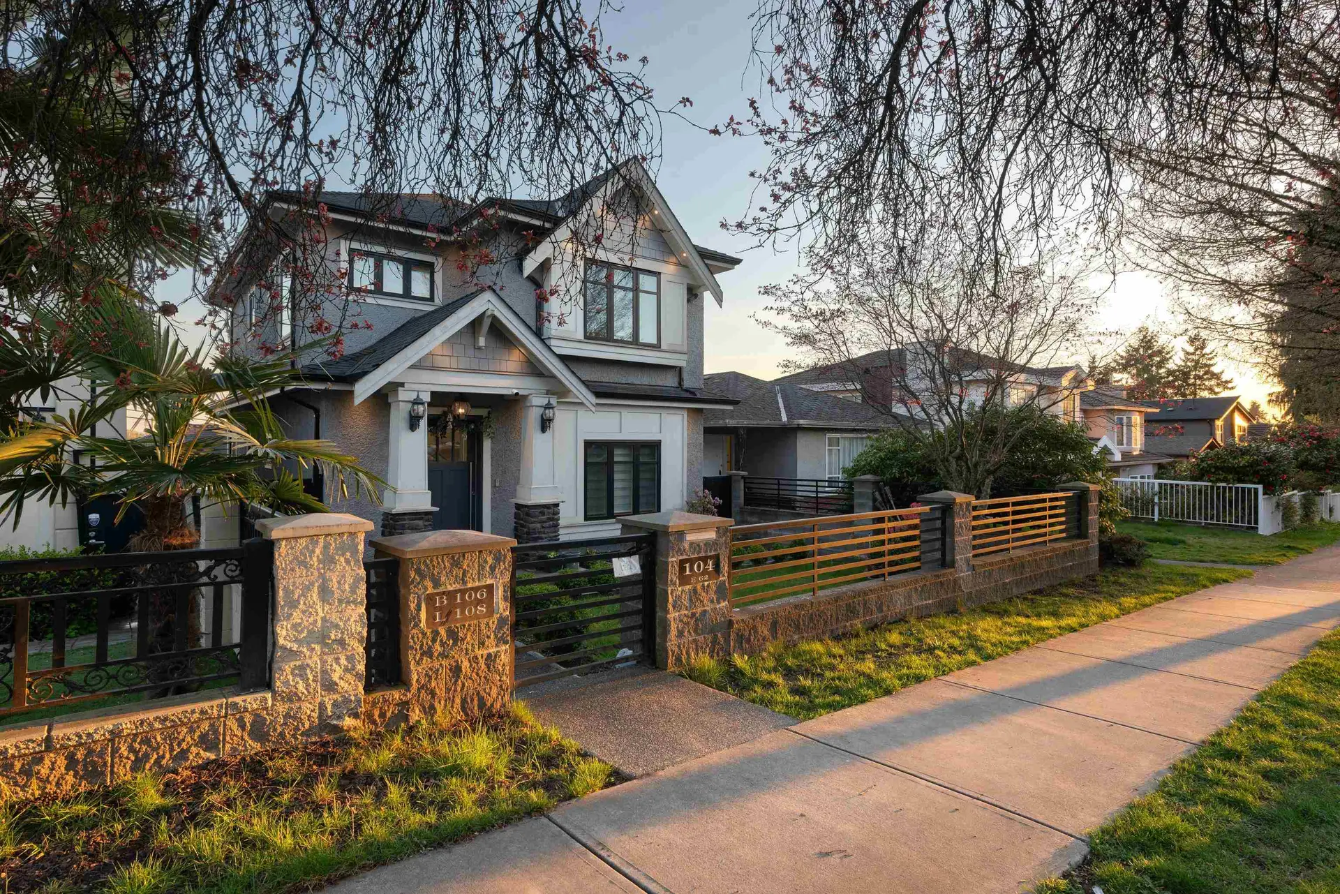 Property at 104 E 62 Avenue, Vancouver, BC
