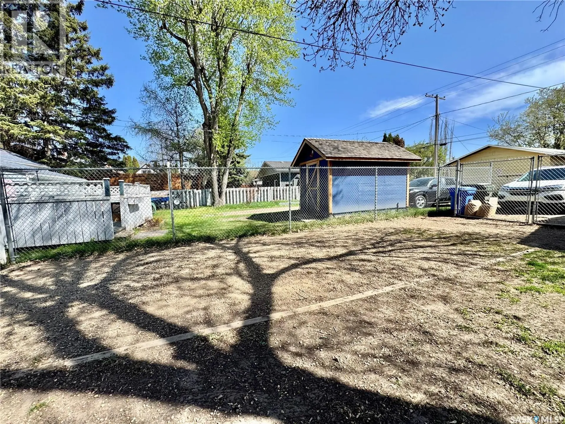 719 4th STREET E - Image 19