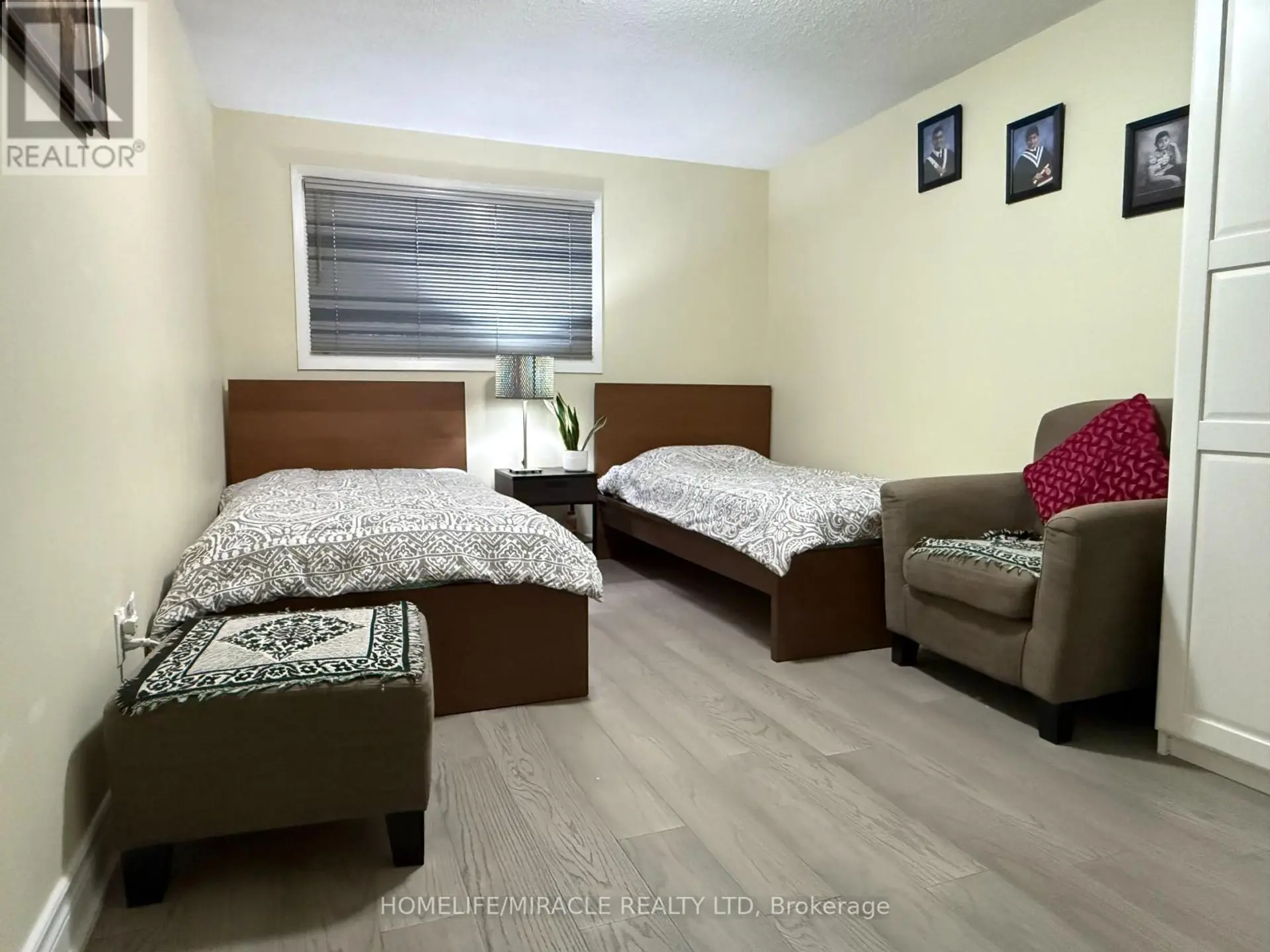 163 MABLEY CRESCENT - Image 12