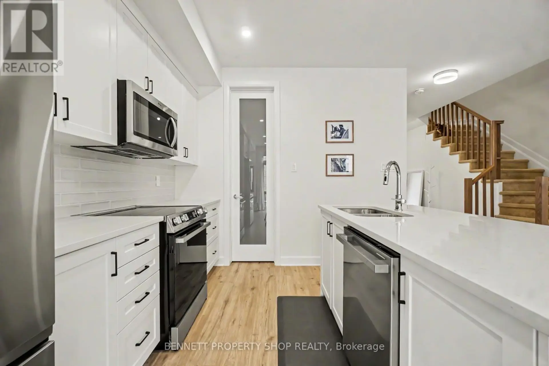 1047 VENTUS WAY - Image 3