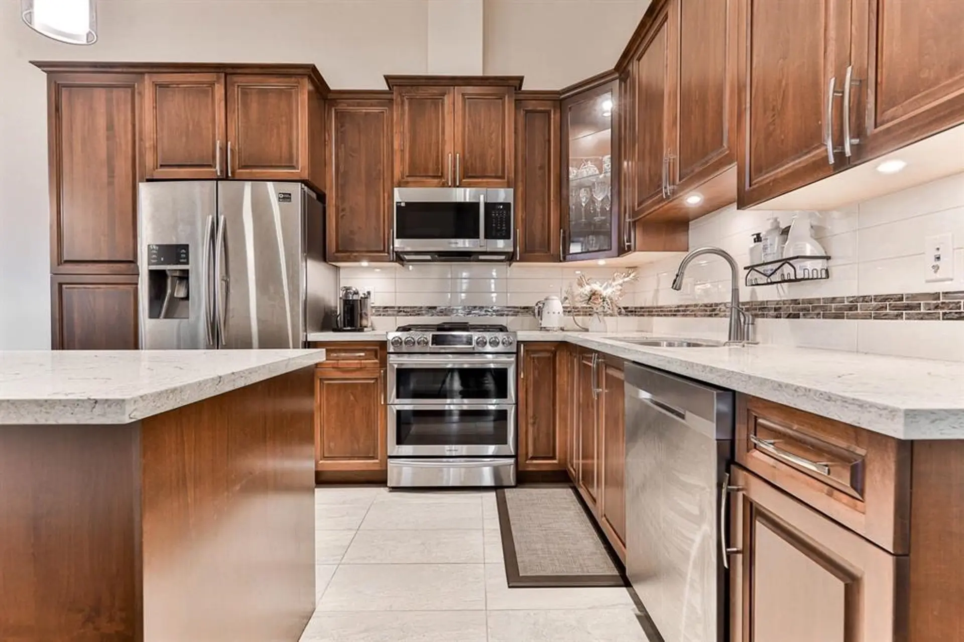 #B627 20716 Willoughby Town Center Drive - Image 3