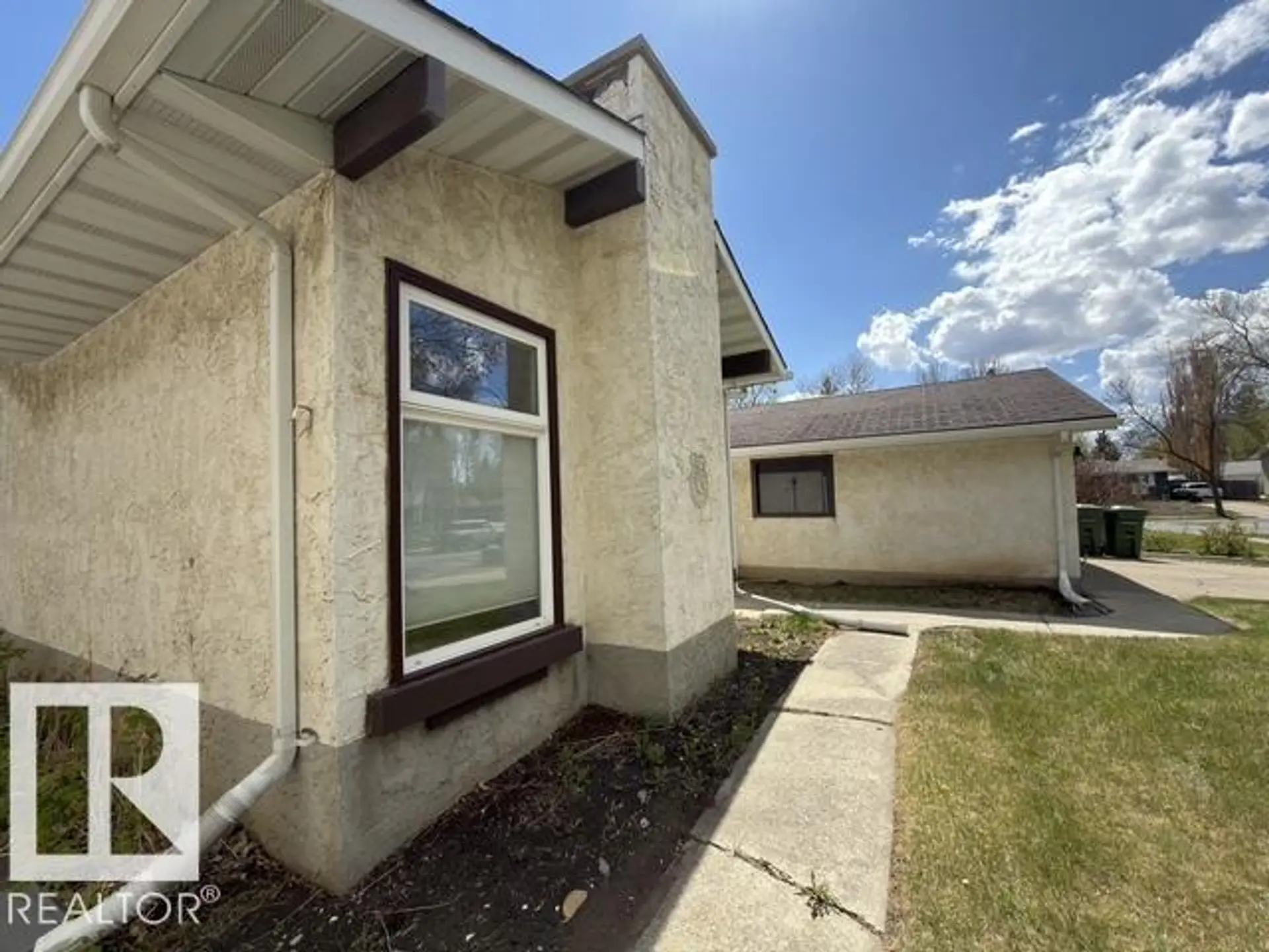 18 LATIMER PL - Image 3